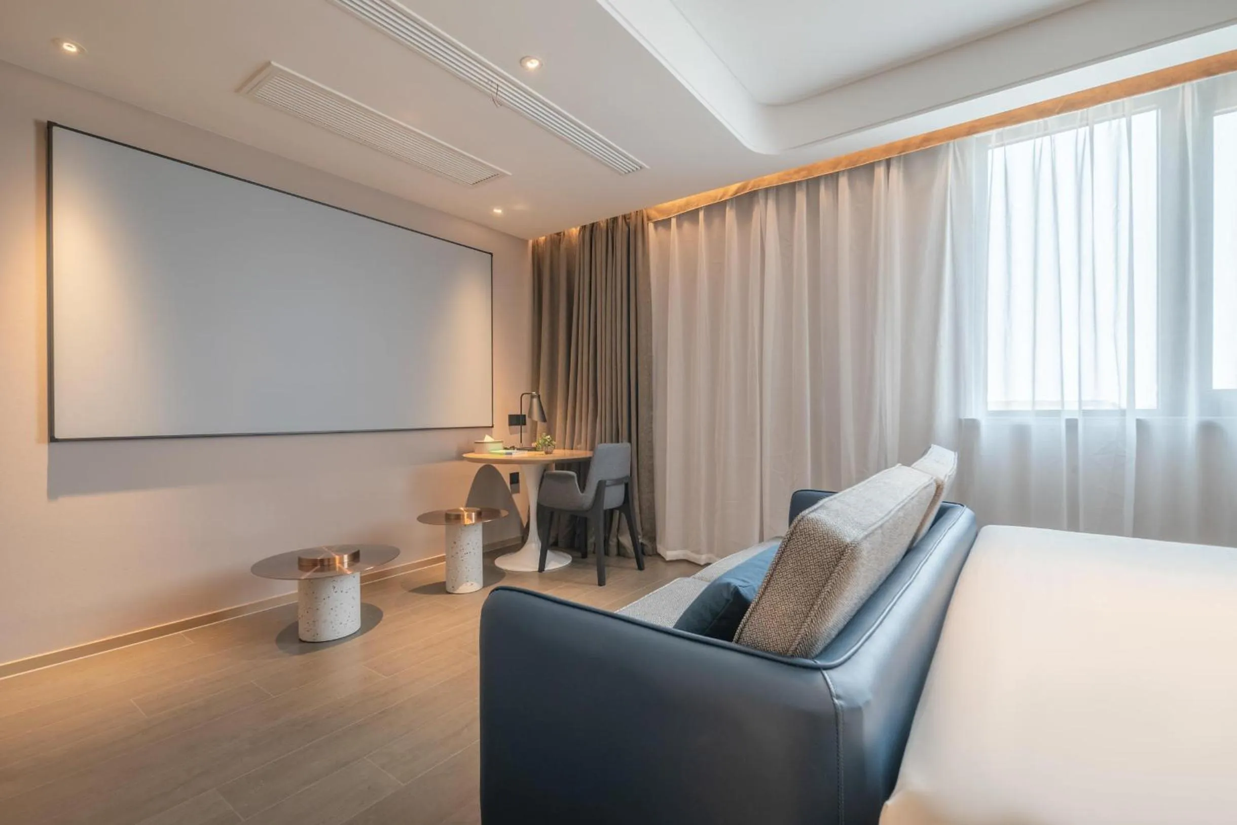 Atour Hotel Yizheng Wannian Avenue