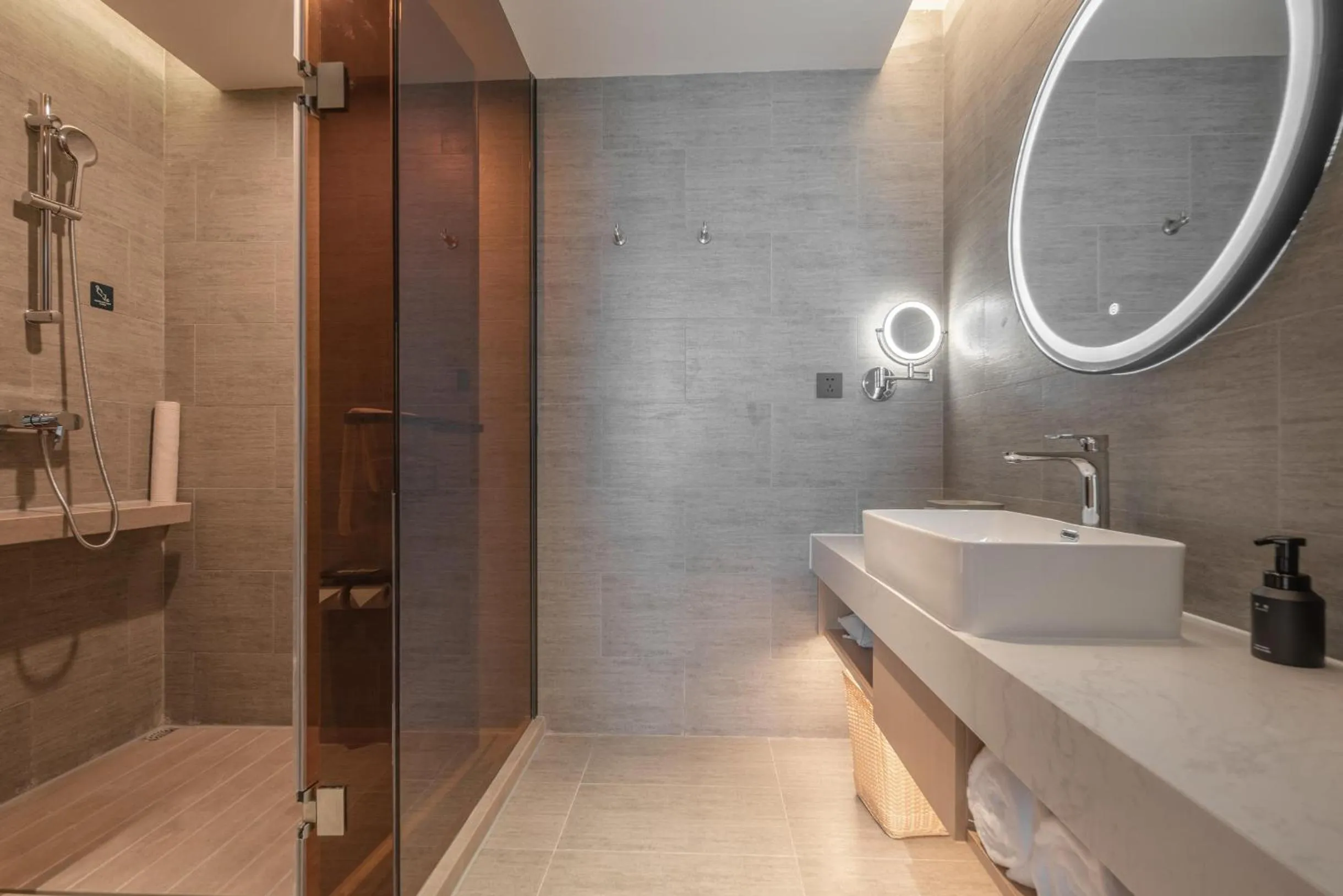 Atour Hotel Yizheng Wannian Avenue