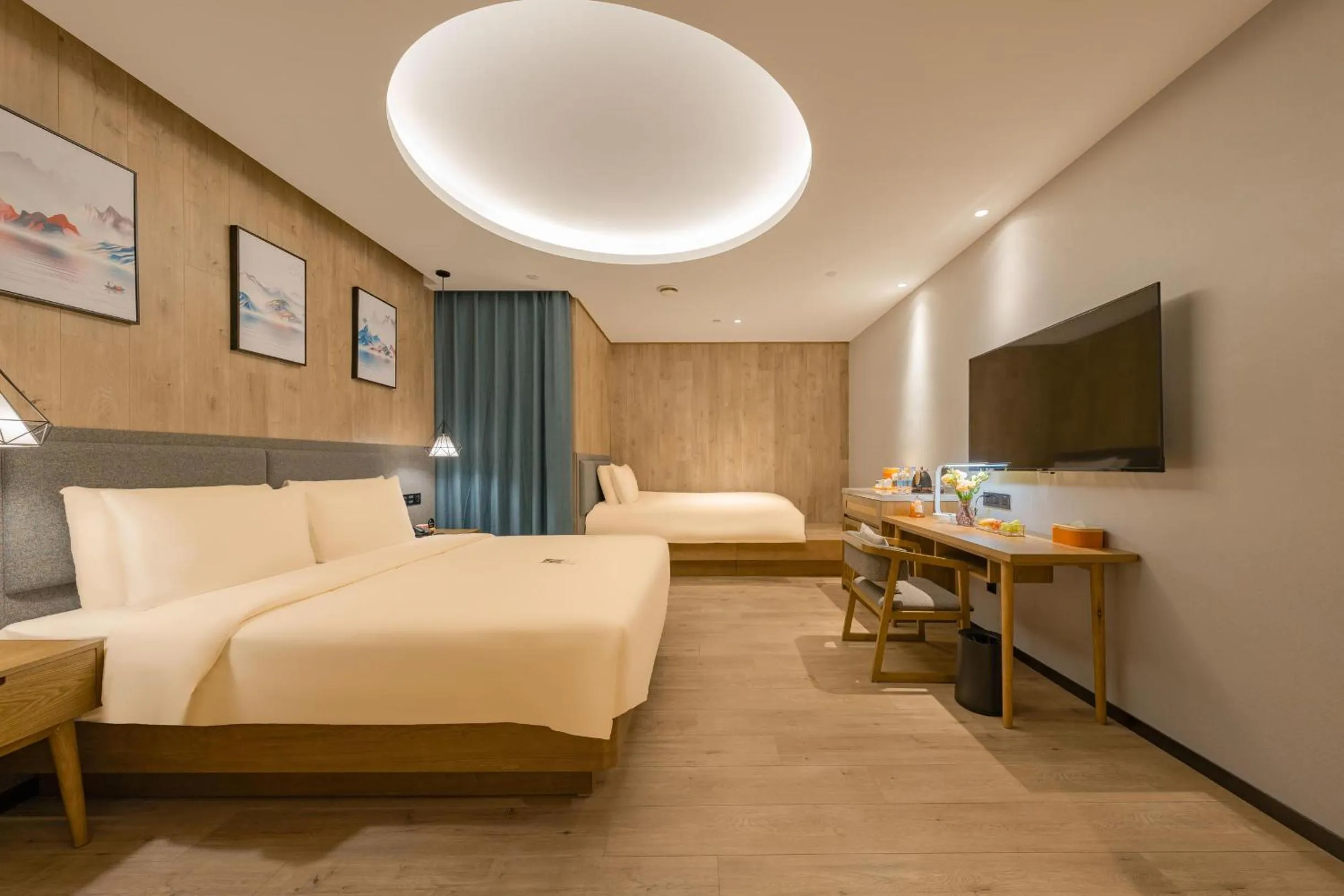 Bed in Atour X Hotel Hangzhou West Lake Ding an Road