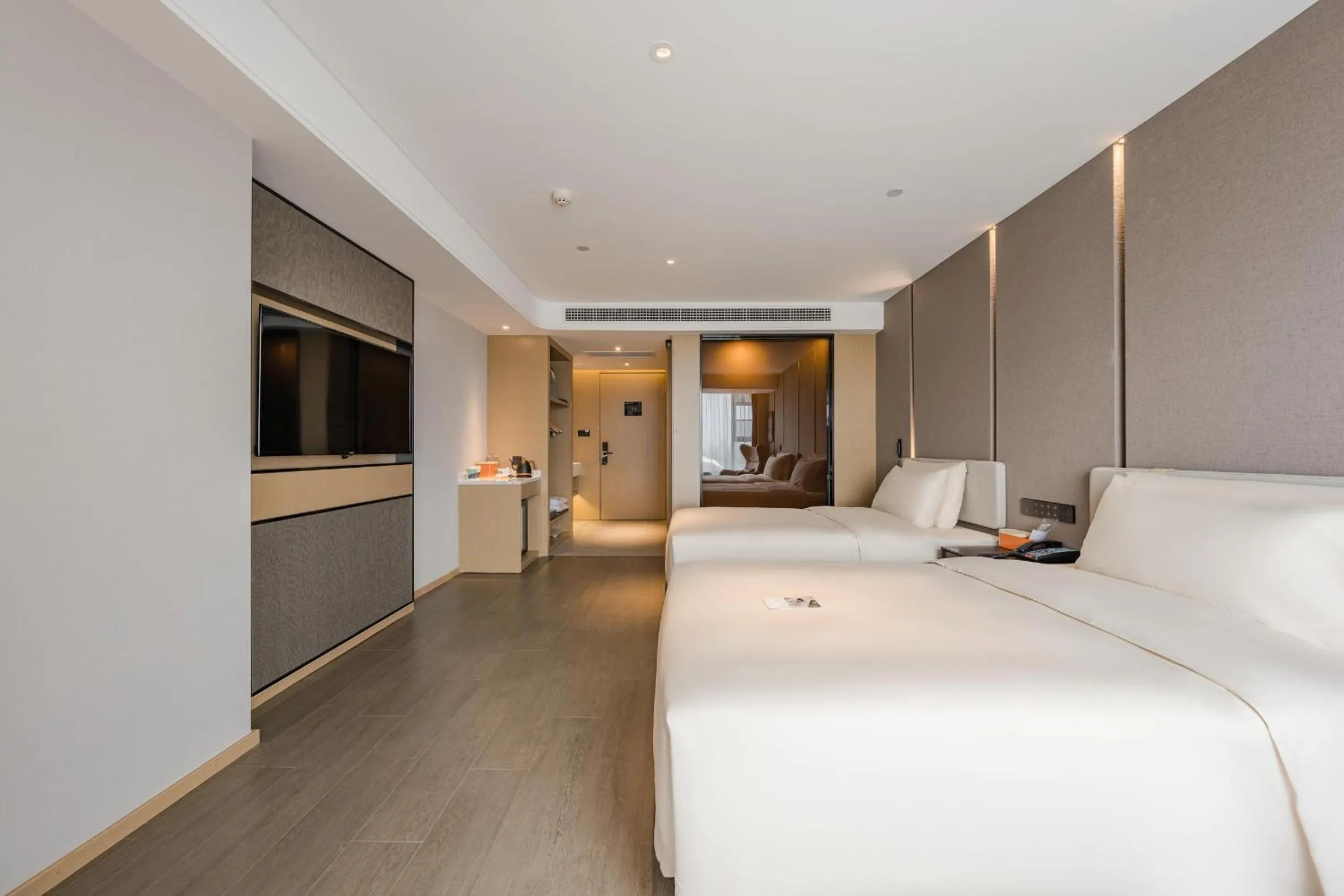 Bed in Atour Hotel Jiaxing Pinghu