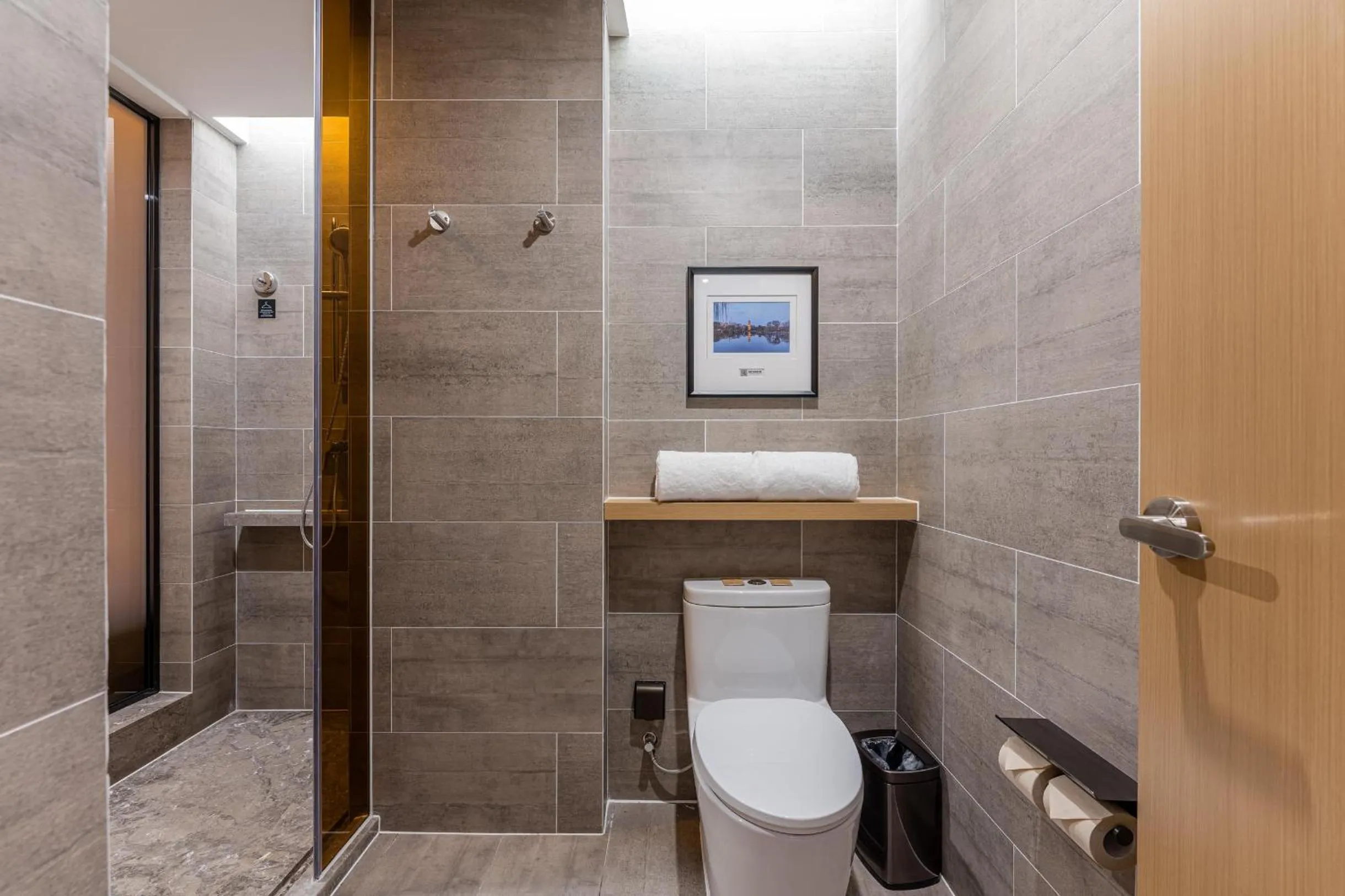 Atour Hotel Yiwu International Trade Transportation Center