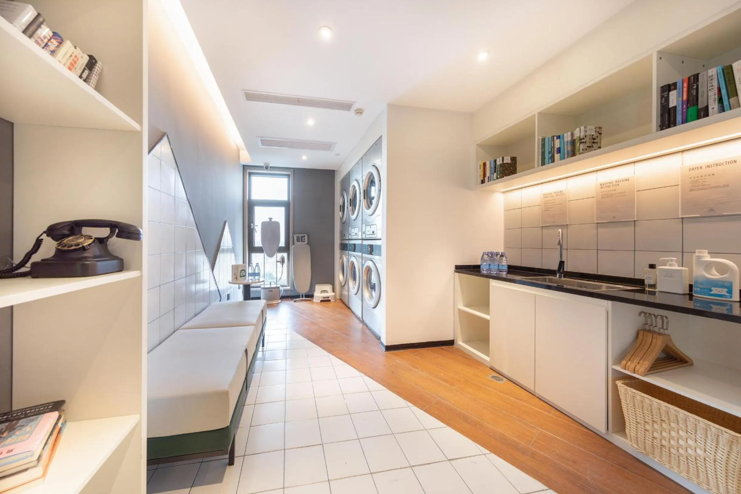 Atour Hotel Anqing Wuyue Plaza