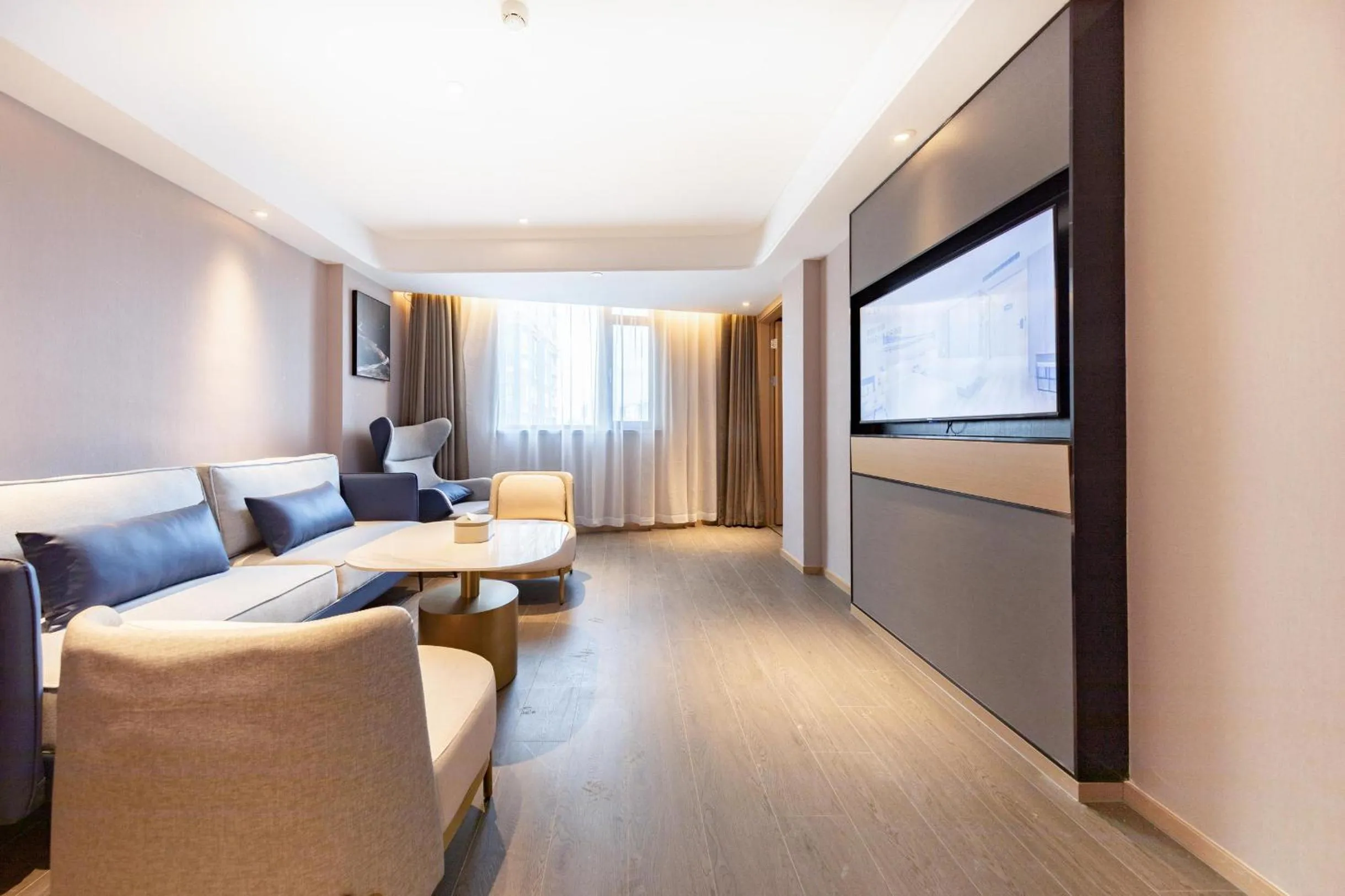 Atour Hotel Anqing Wuyue Plaza