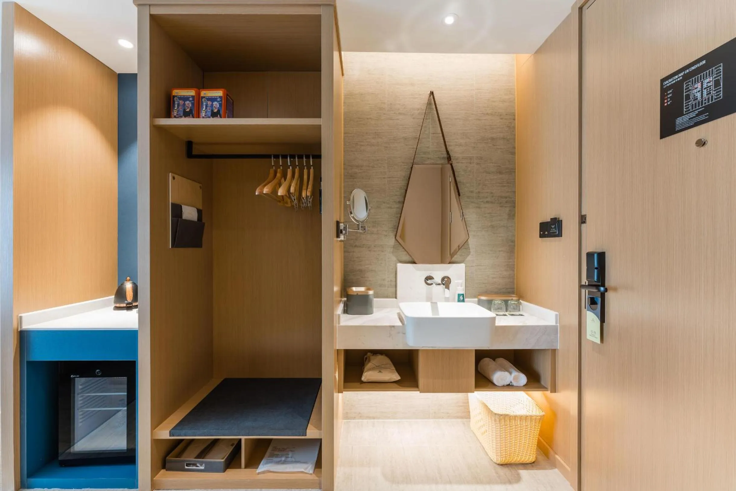 Atour Hotel Nanchang Red Valley Beach Qiushui Plaza