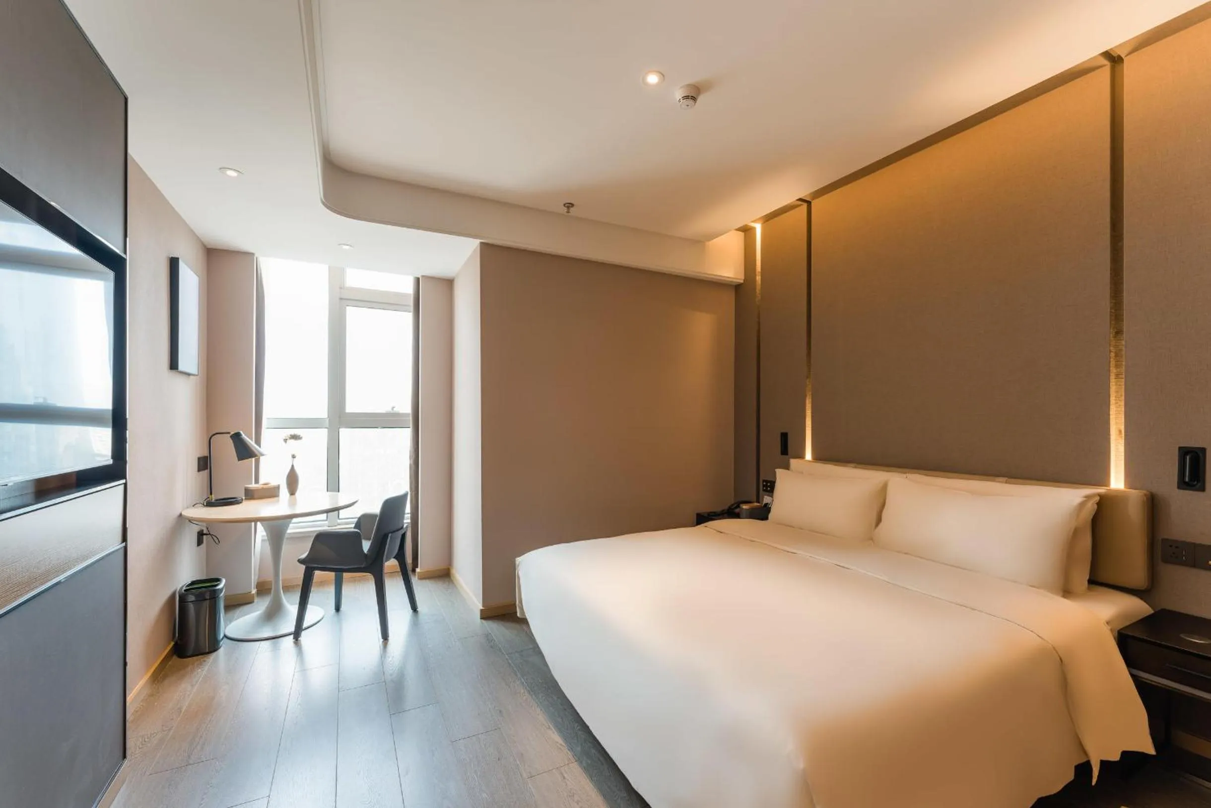 Bed in Atour Hotel Nanchang Red Valley Beach Qiushui Plaza