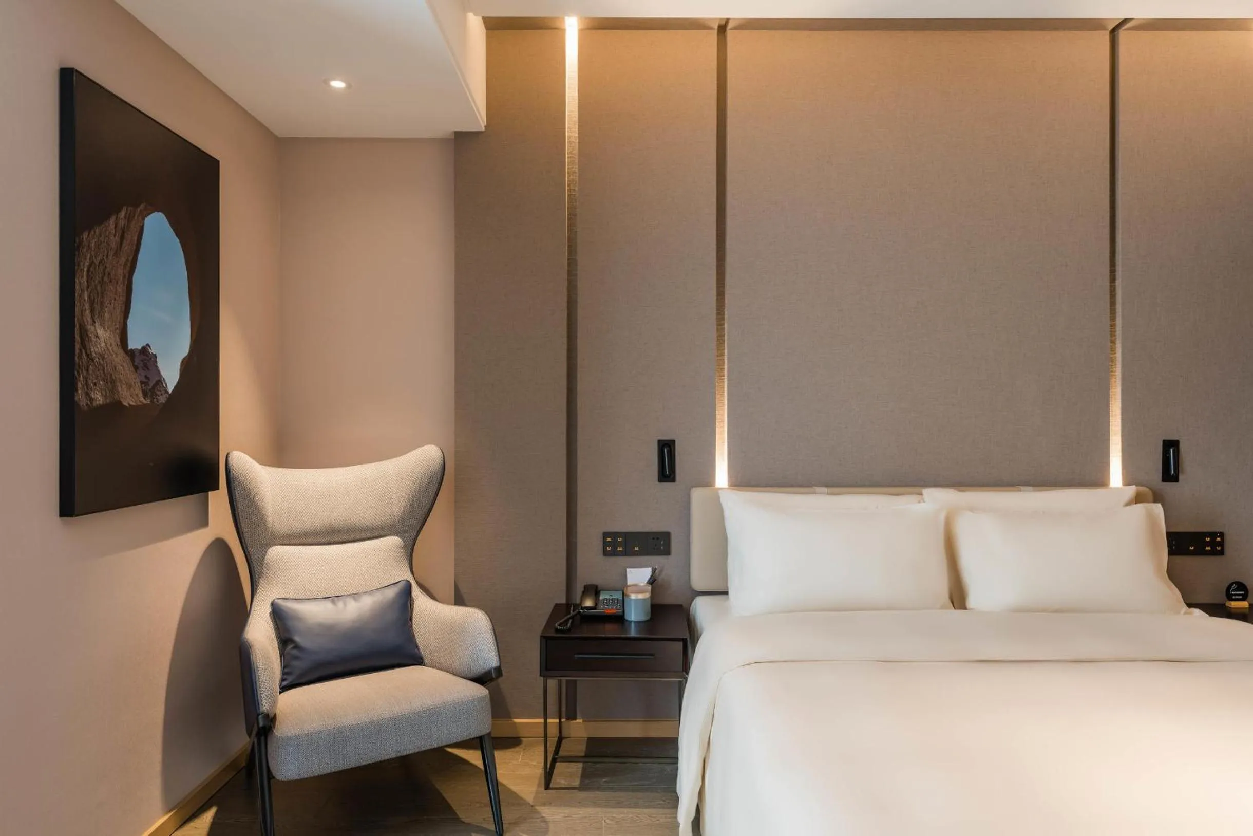 Bed in Atour Hotel Nanchang Red Valley Beach Qiushui Plaza