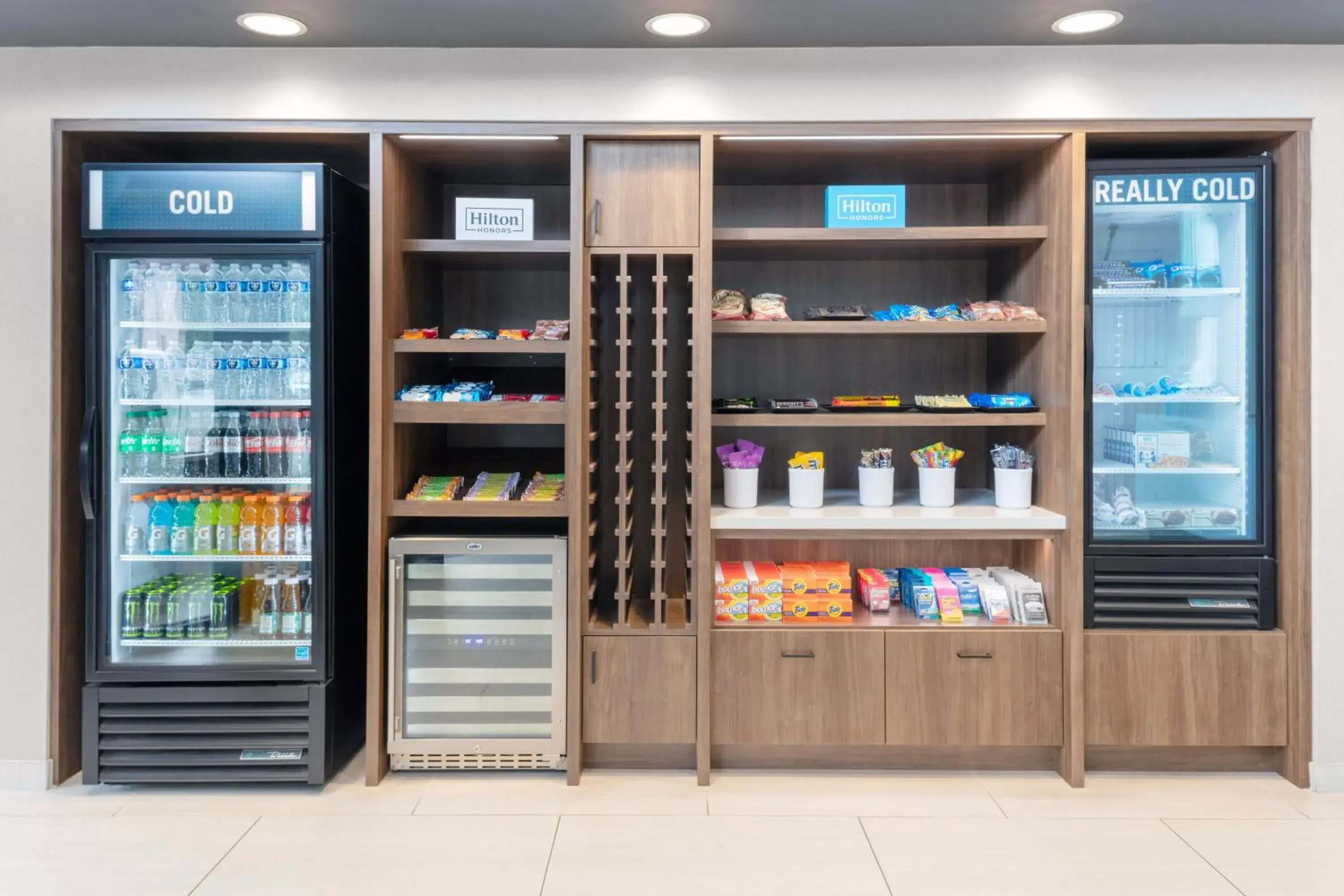 Food and drinks in Tru By Hilton St Louis Downtown Mo Food and drinks in Tru By Hilton St Louis Downtown Mo