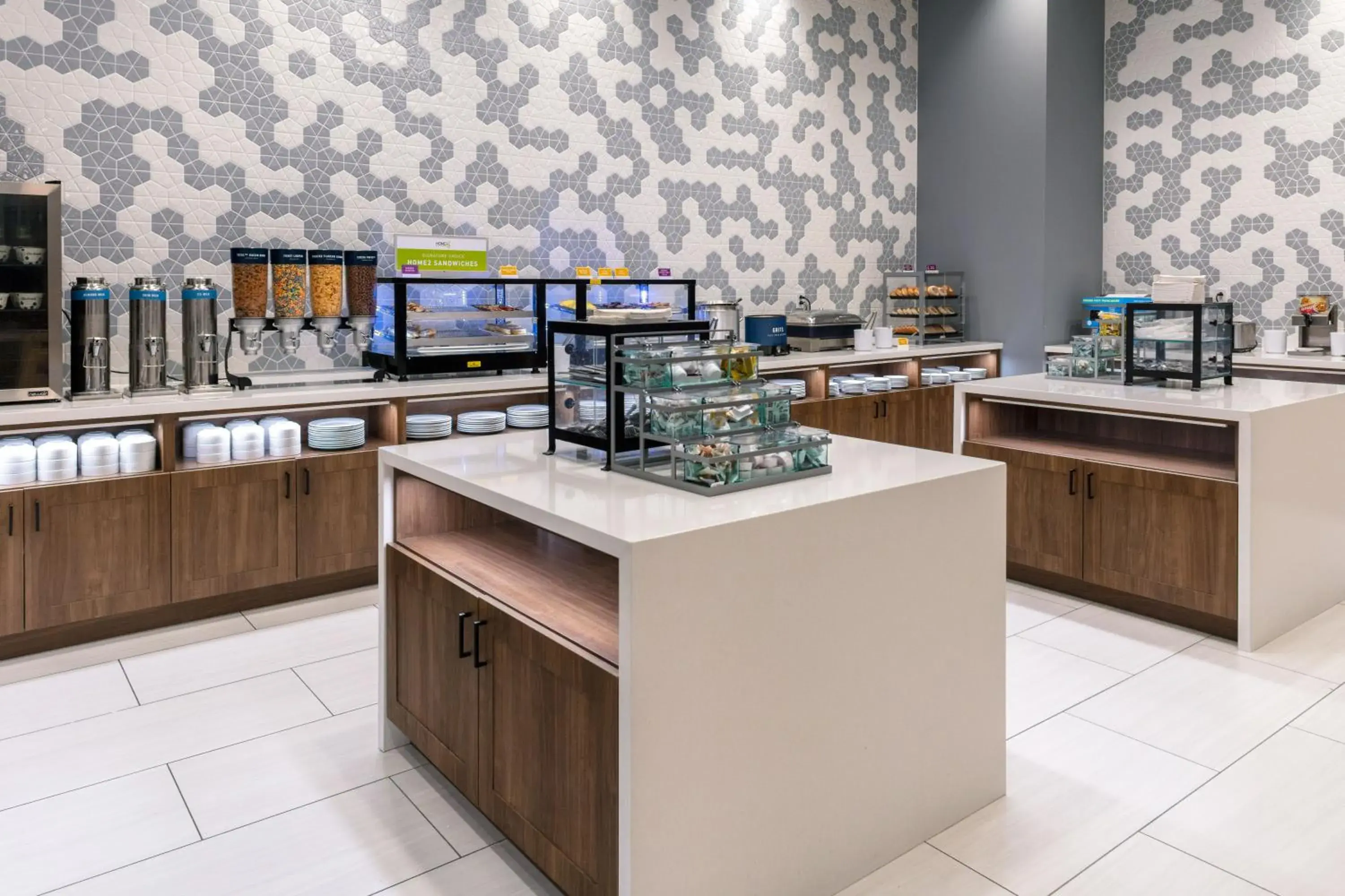 Buffet breakfast in Tru By Hilton St Louis Downtown Mo Buffet breakfast in Tru By Hilton St Louis Downtown Mo