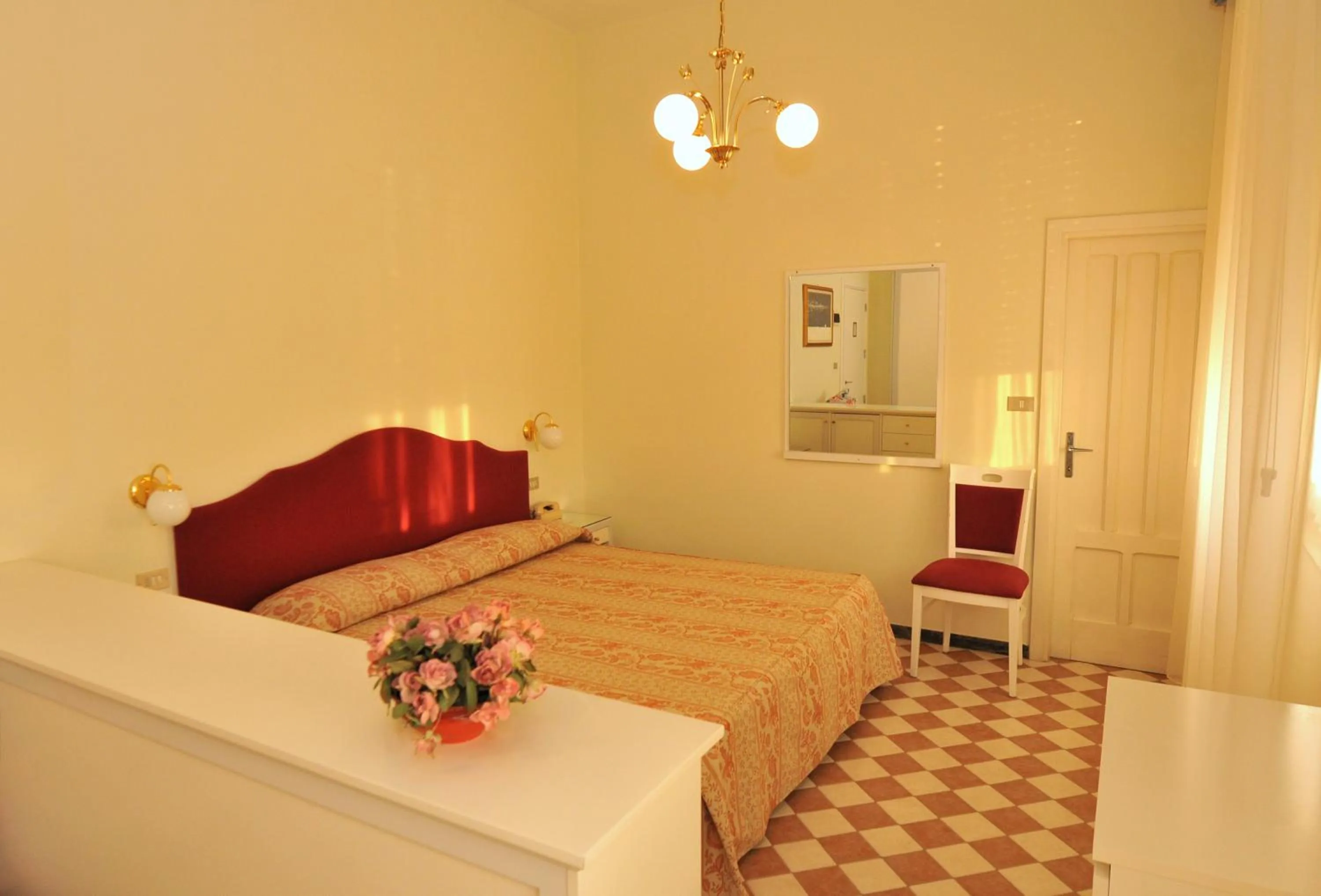 Bed in Hotel Britannia