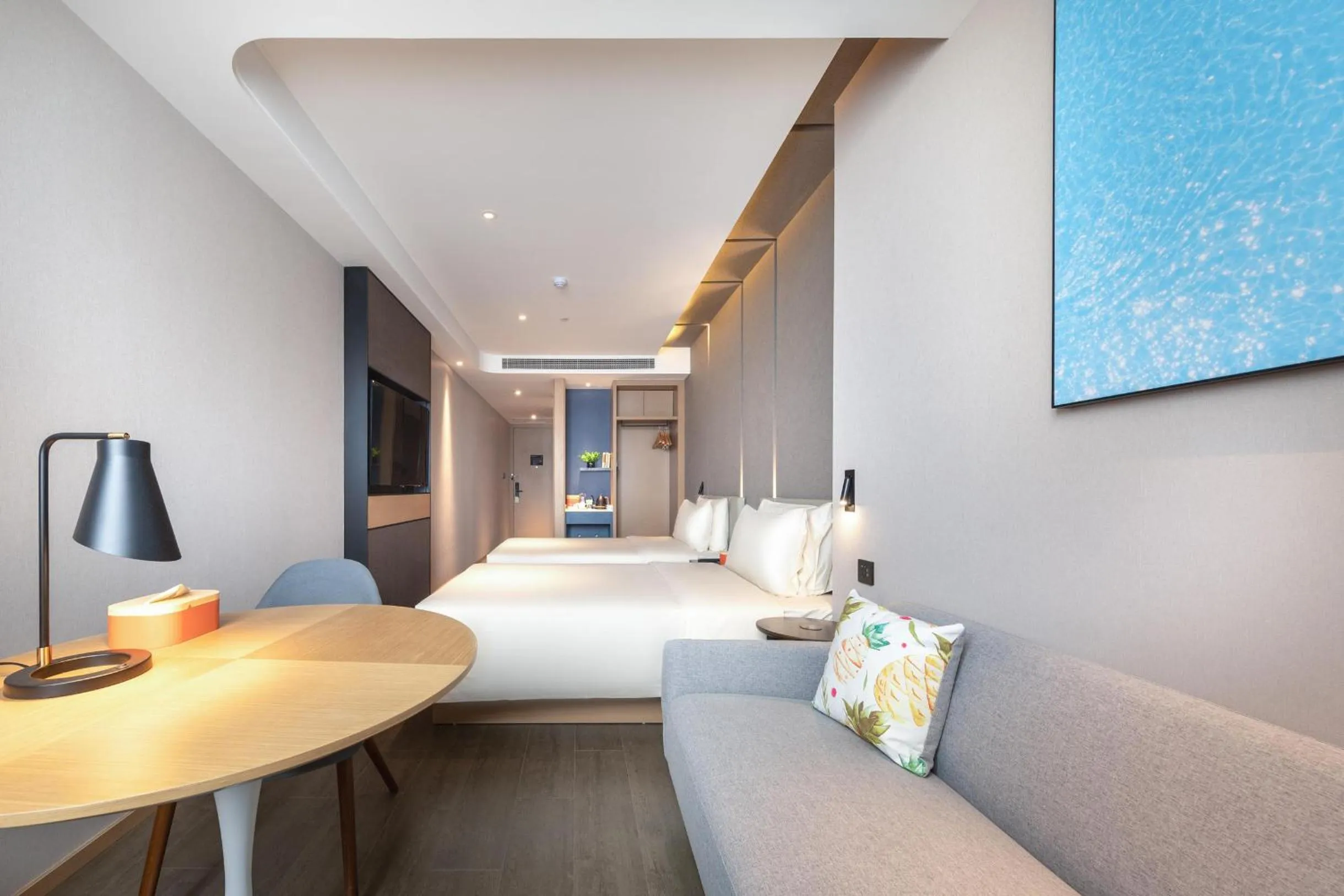 Bed in Atour Hotel Qingdao CBD Hangzhou Road