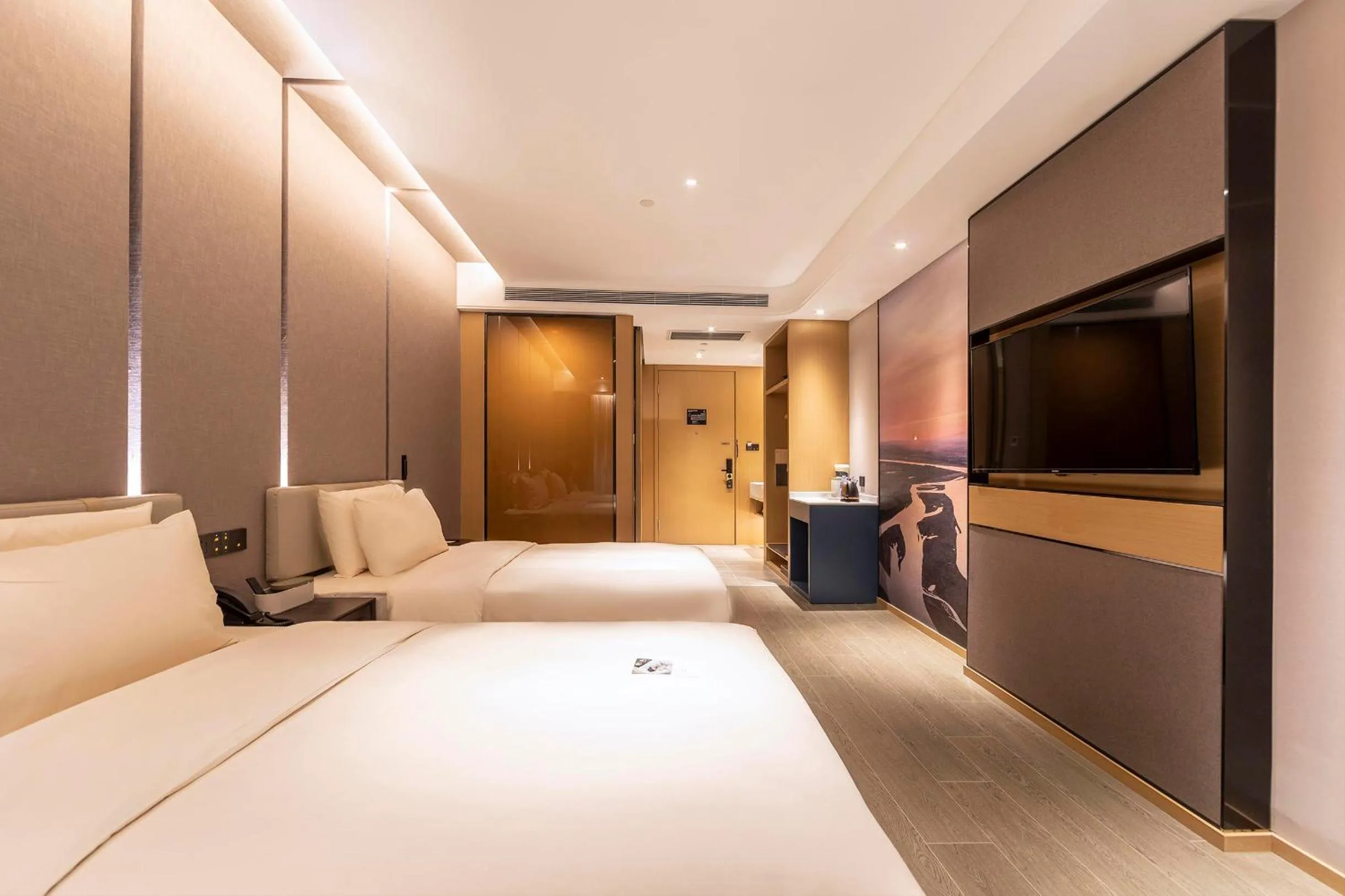 Atour Hotel Zhengzhou Xinzheng International Airport