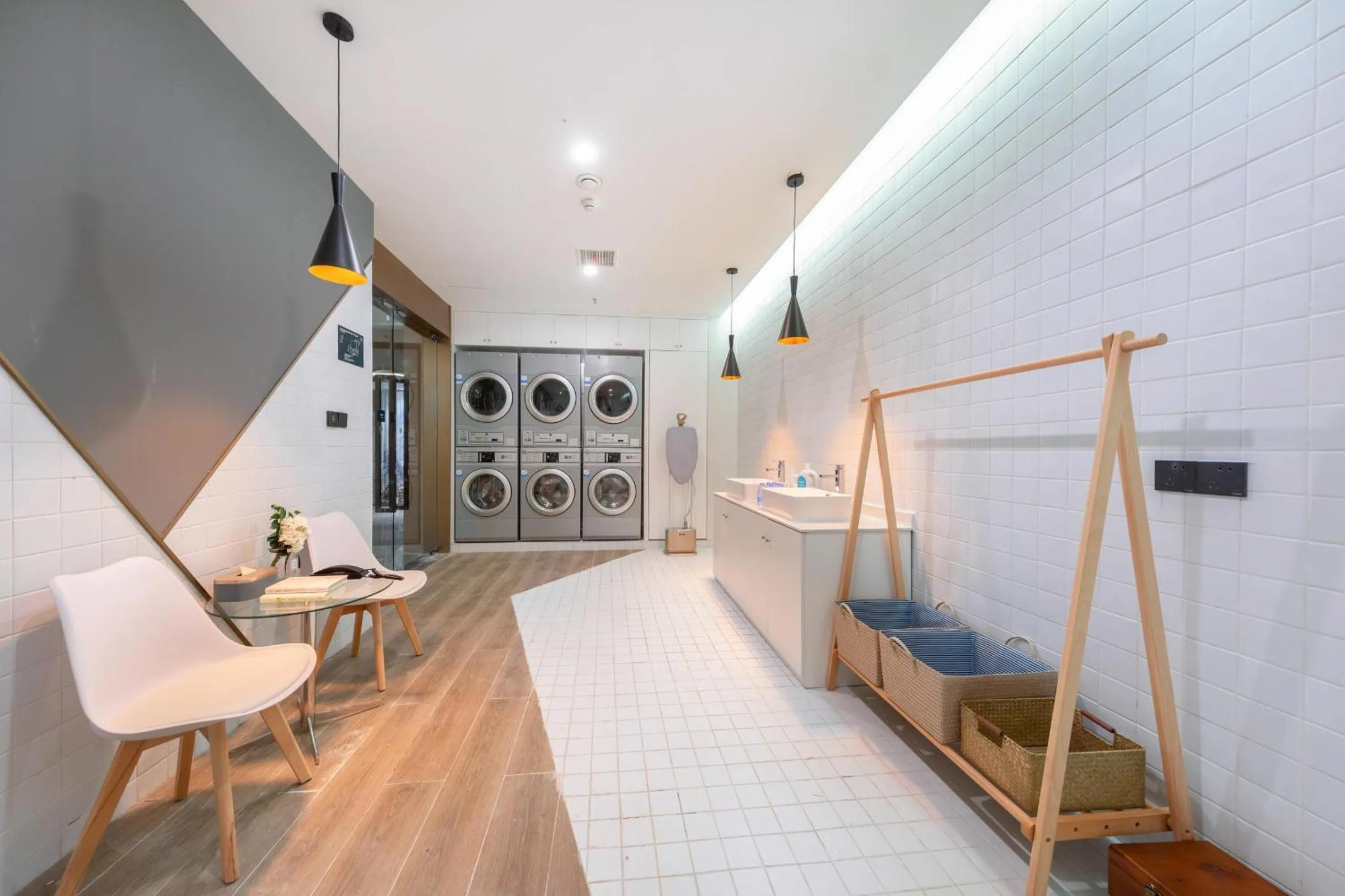 Atour Hotel Wuhan Yellow Crane Tower