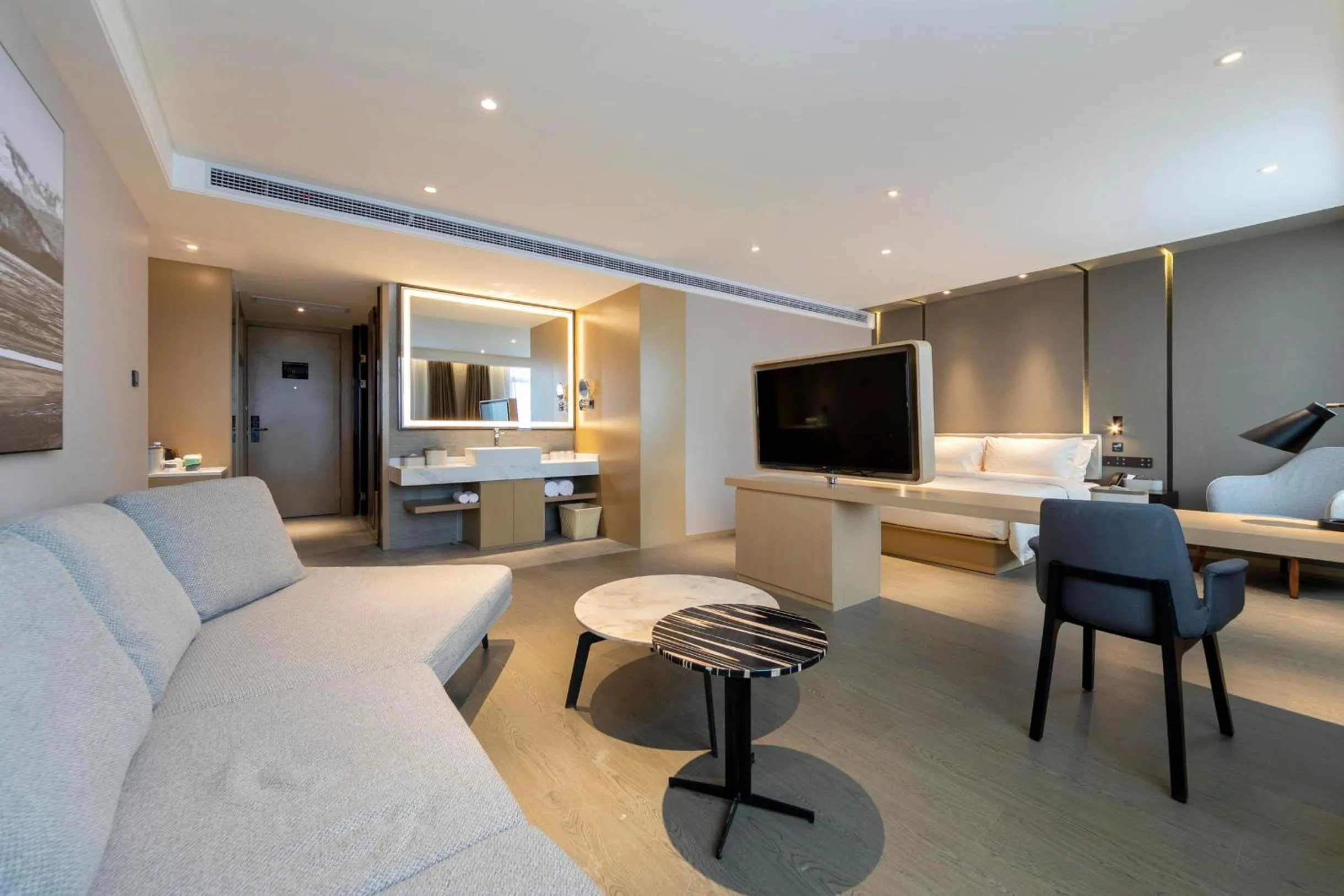 Atour Hotel Zhangjiajie Tianmen Mountain Cableway