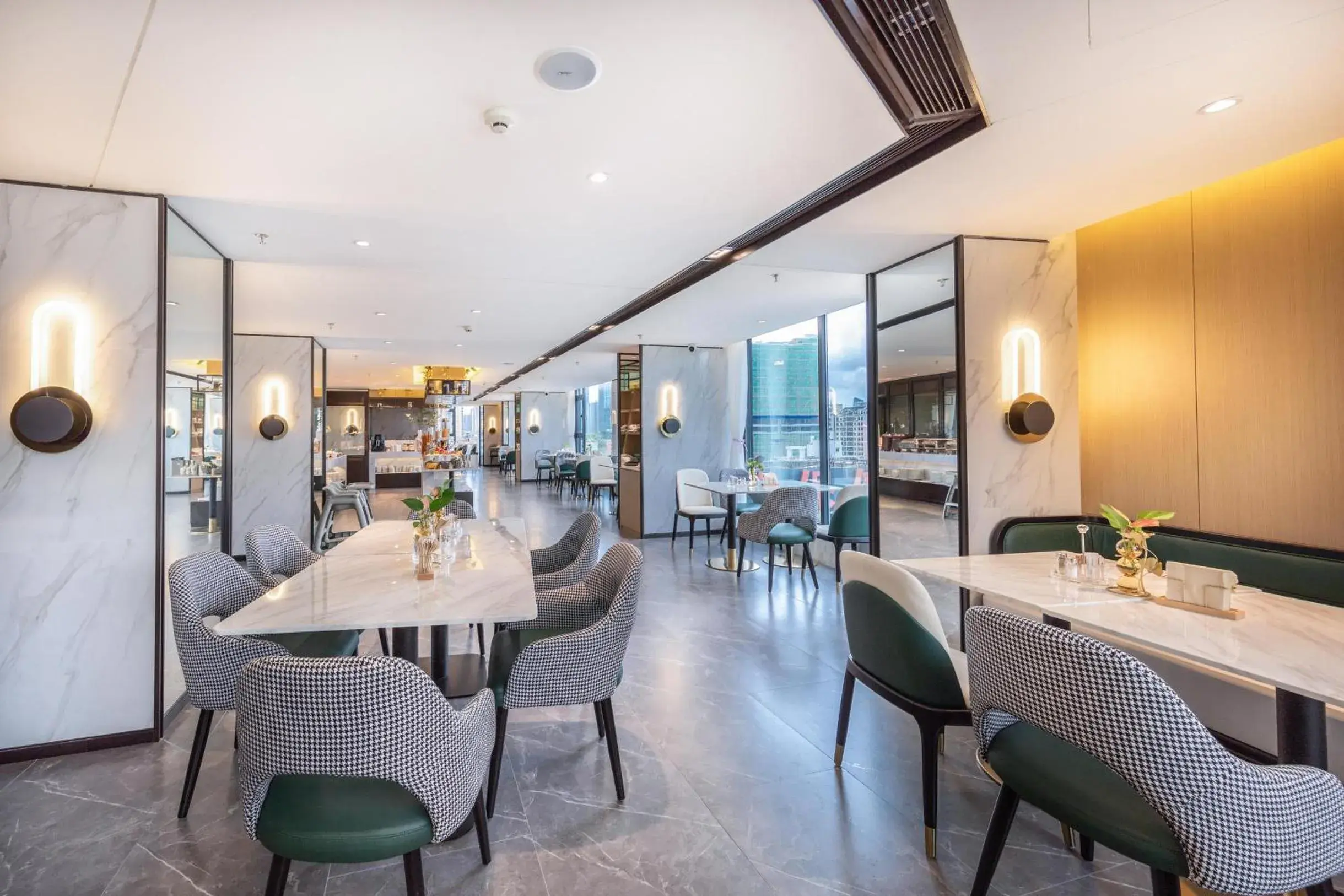 Restaurant/places to eat in Atour Hotel Zhuhai Gongbei Fuhuali Restaurant/places to eat in Atour Hotel Zhuhai Gongbei Fuhuali