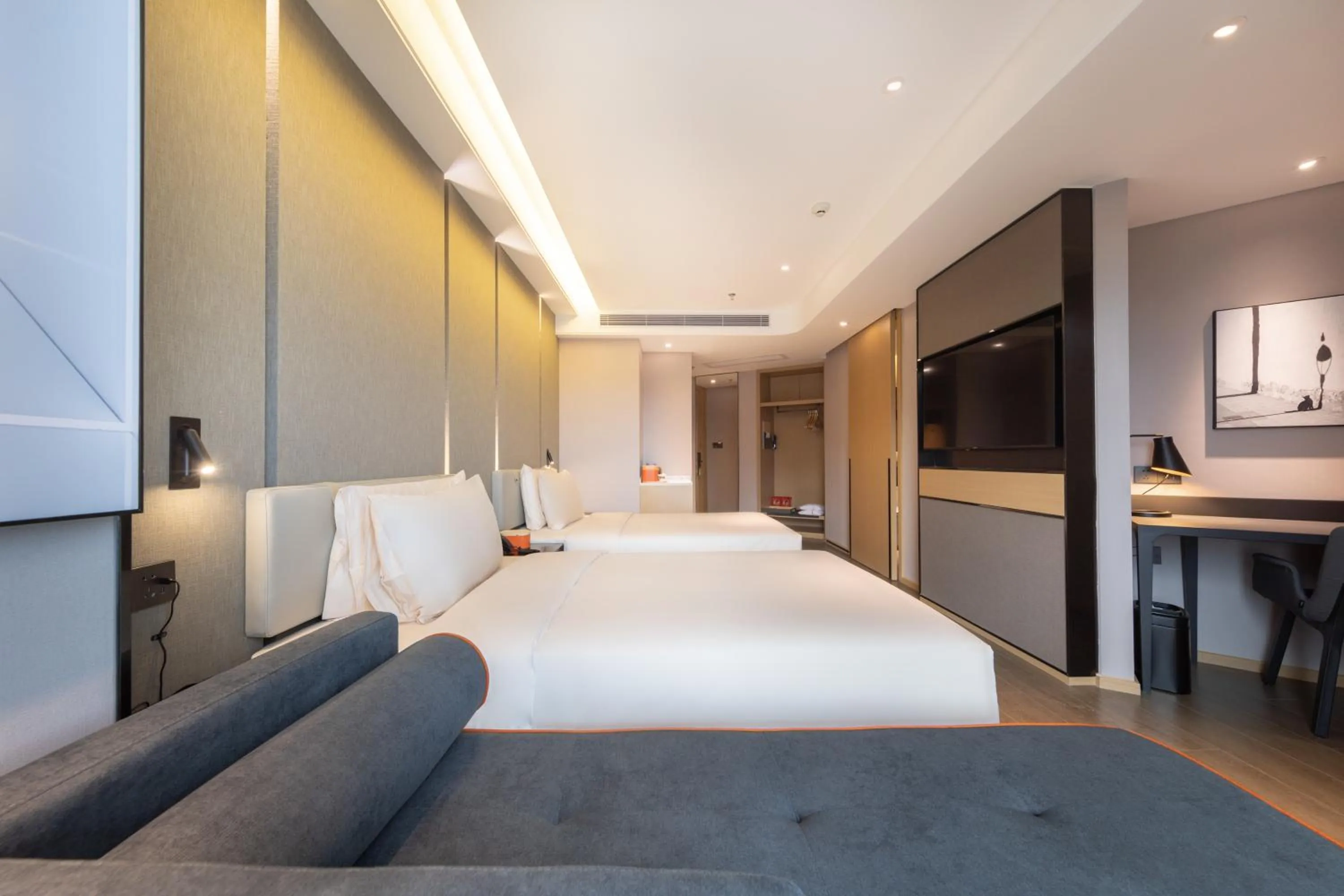 Bedroom, Bed in Atour Hotel Zhuhai Gongbei Fuhuali