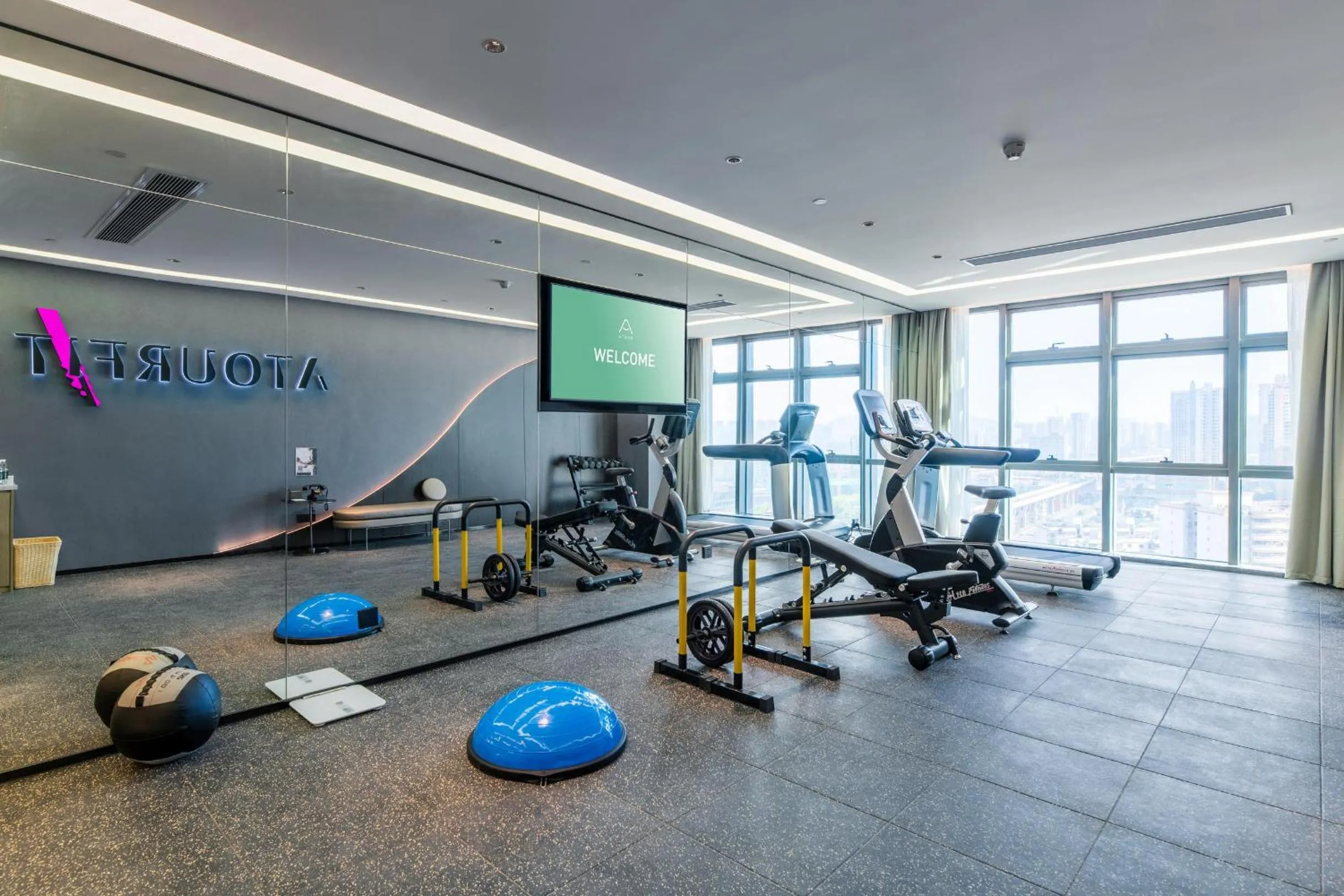 Fitness centre/facilities in Atour Hotel Huizhou Zhongkai Tianyi
