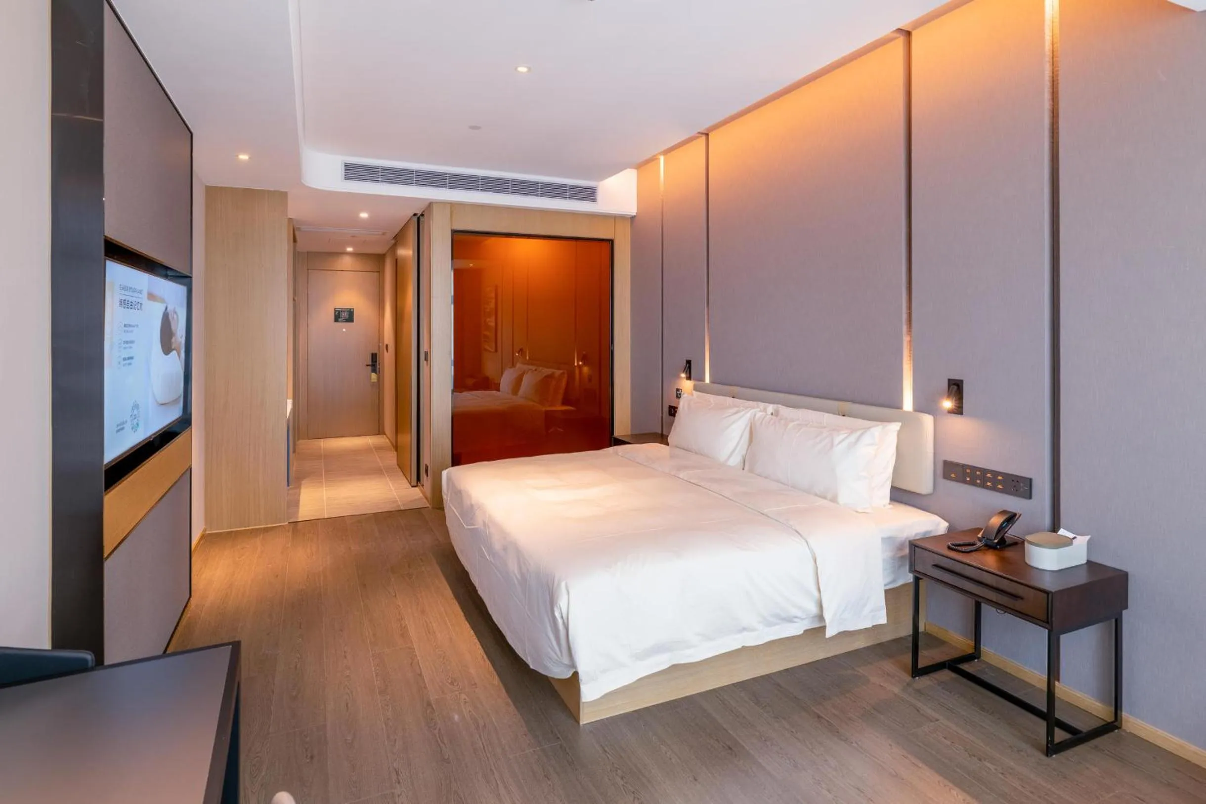 Bedroom, Bed in Atour Hotel Huizhou Zhongkai Tianyi