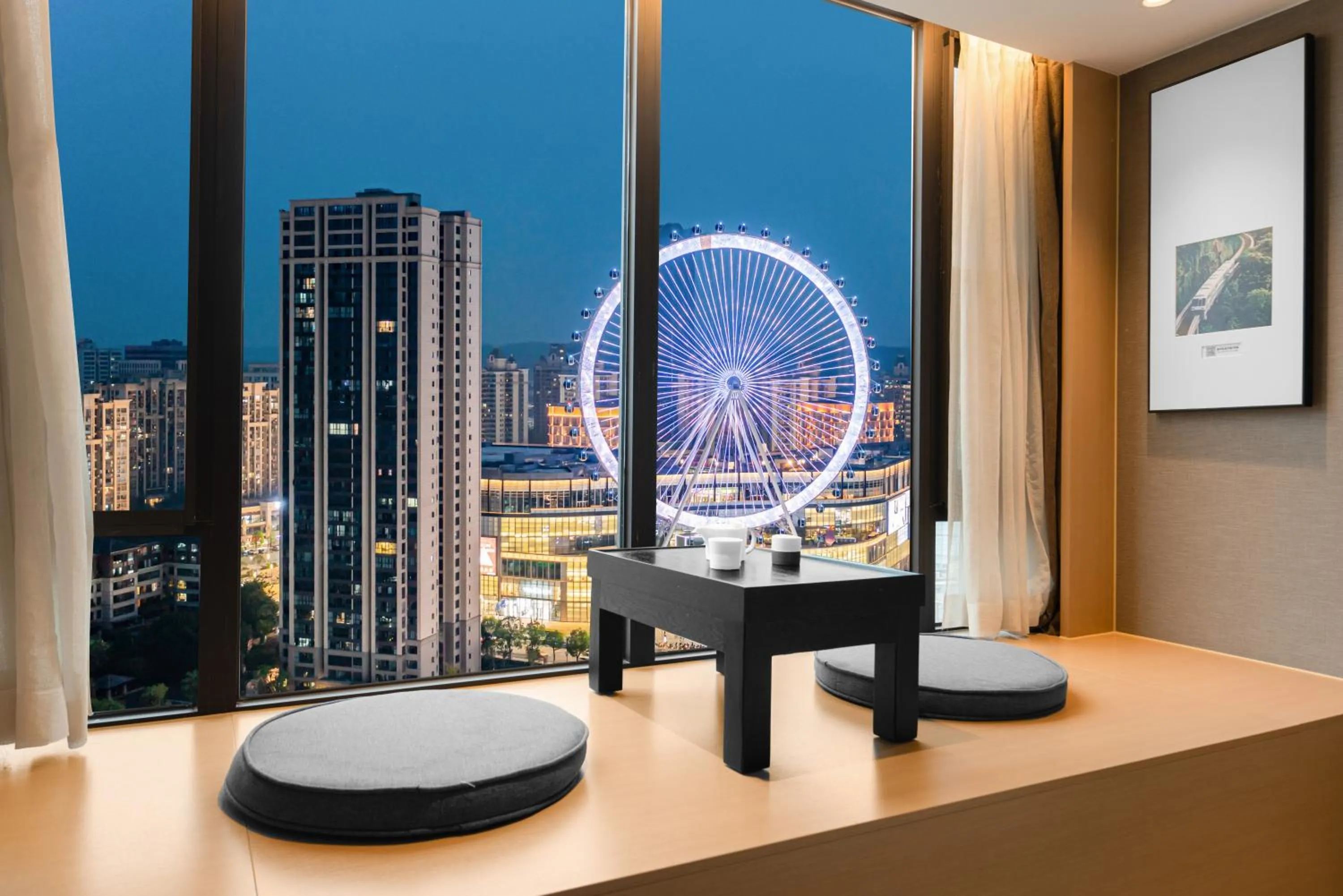 Night in Atour Hotel Chongqing Yongchuan High-Speed Xinglong Lake