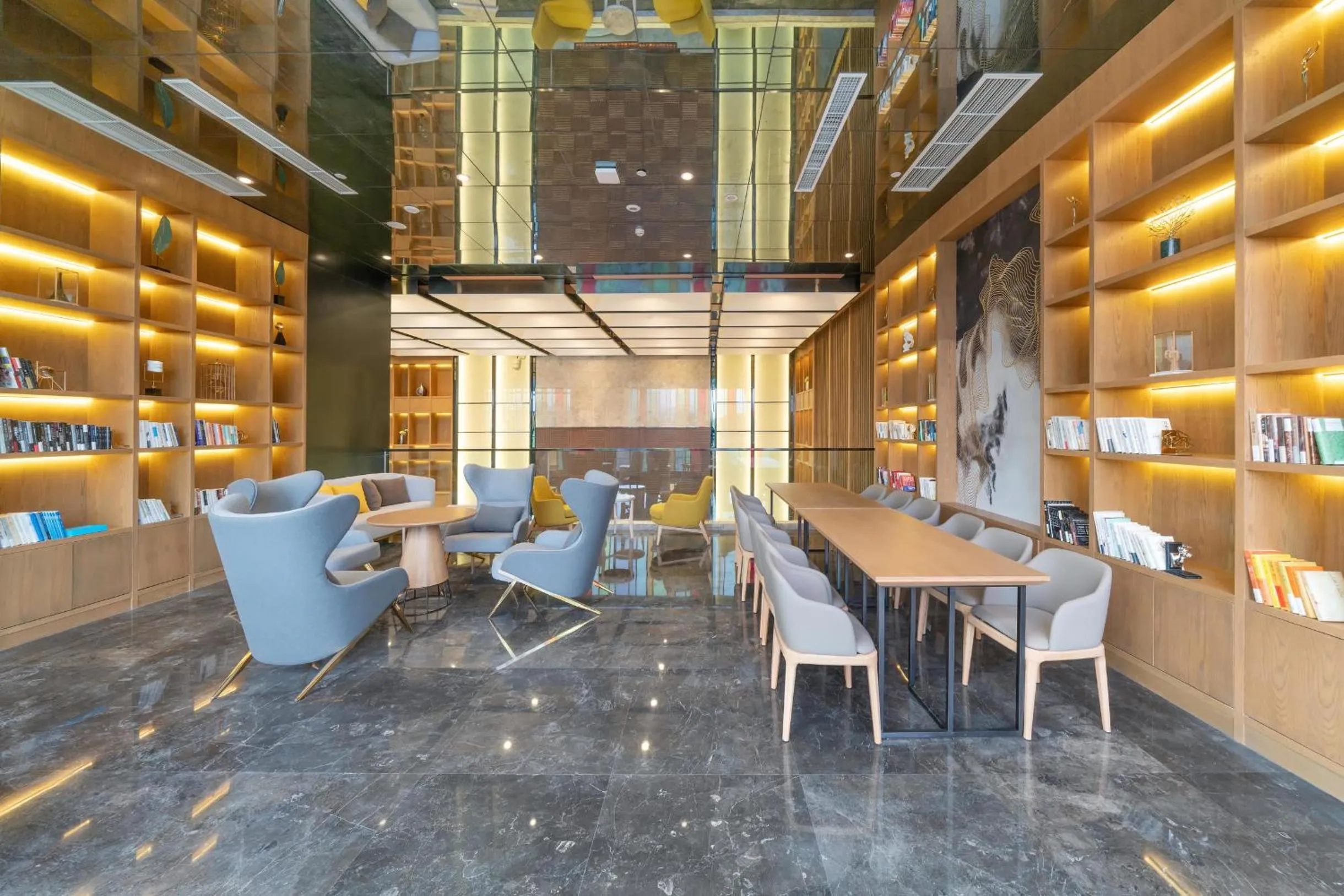 Seating area in Atour Hotel Chongqing Yongchuan High-Speed Xinglong Lake