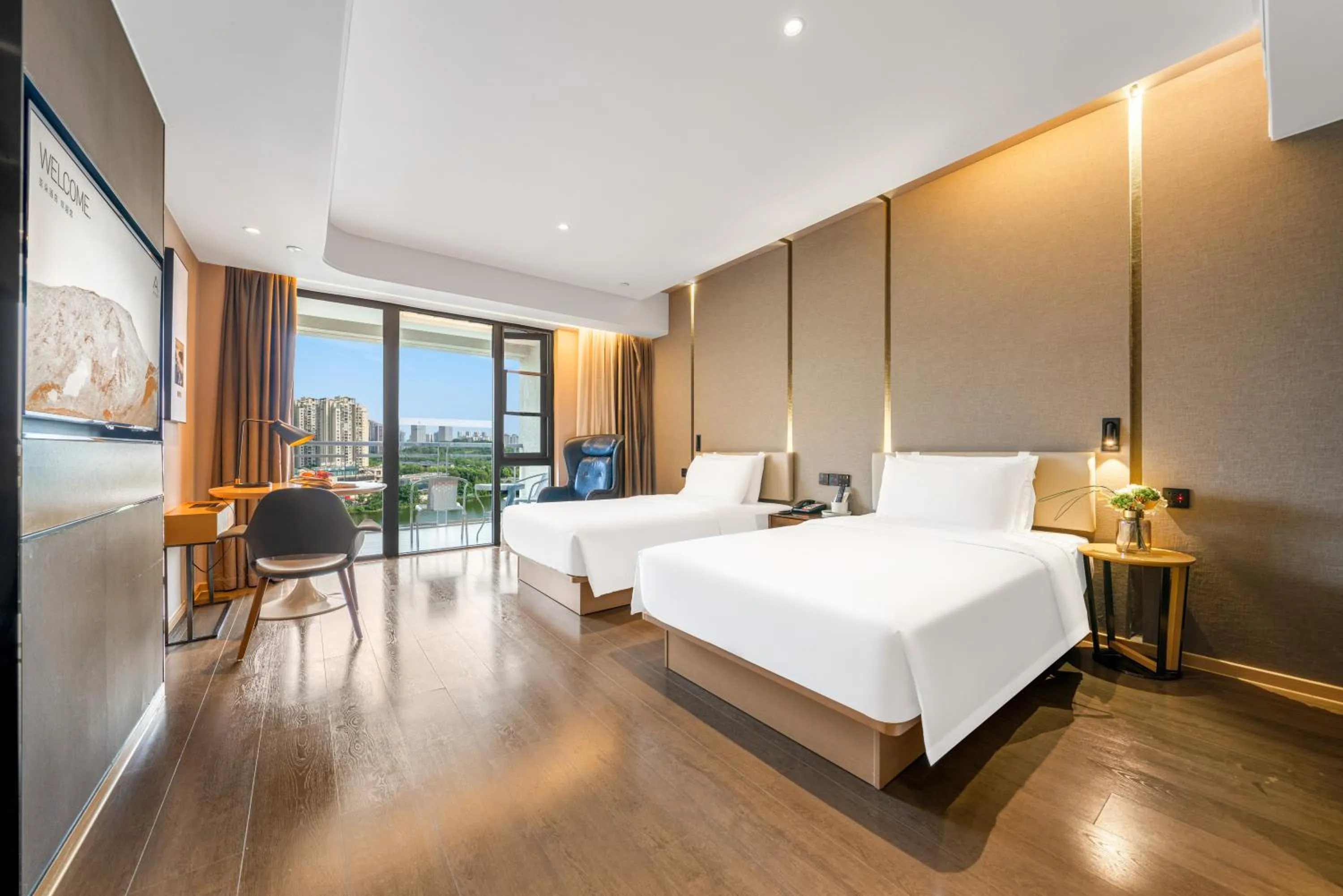 Bed in Atour Hotel Chongqing Yongchuan High-Speed Xinglong Lake