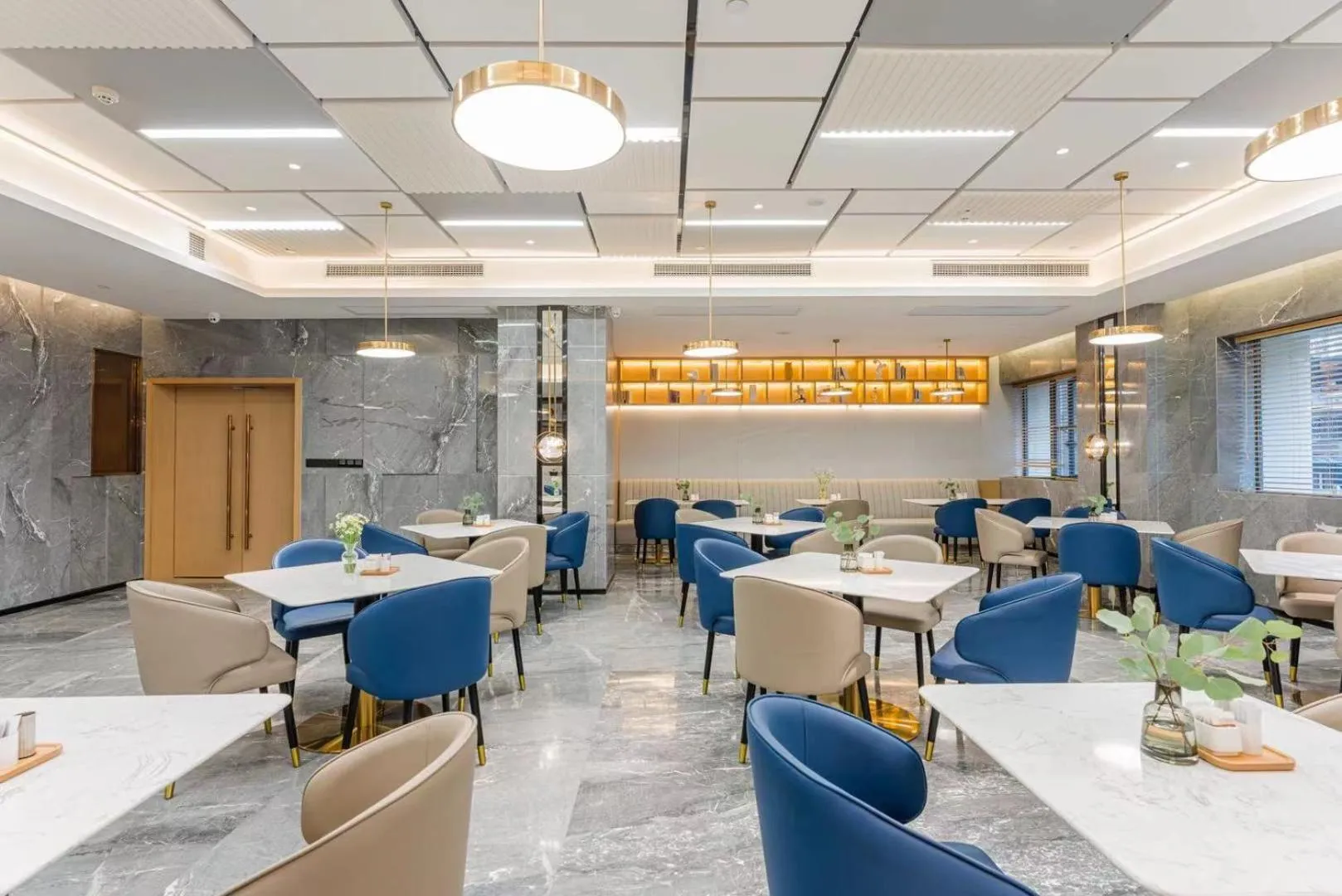 Breakfast in Atour Hotel Chongqing Nanping Pedestrain Street