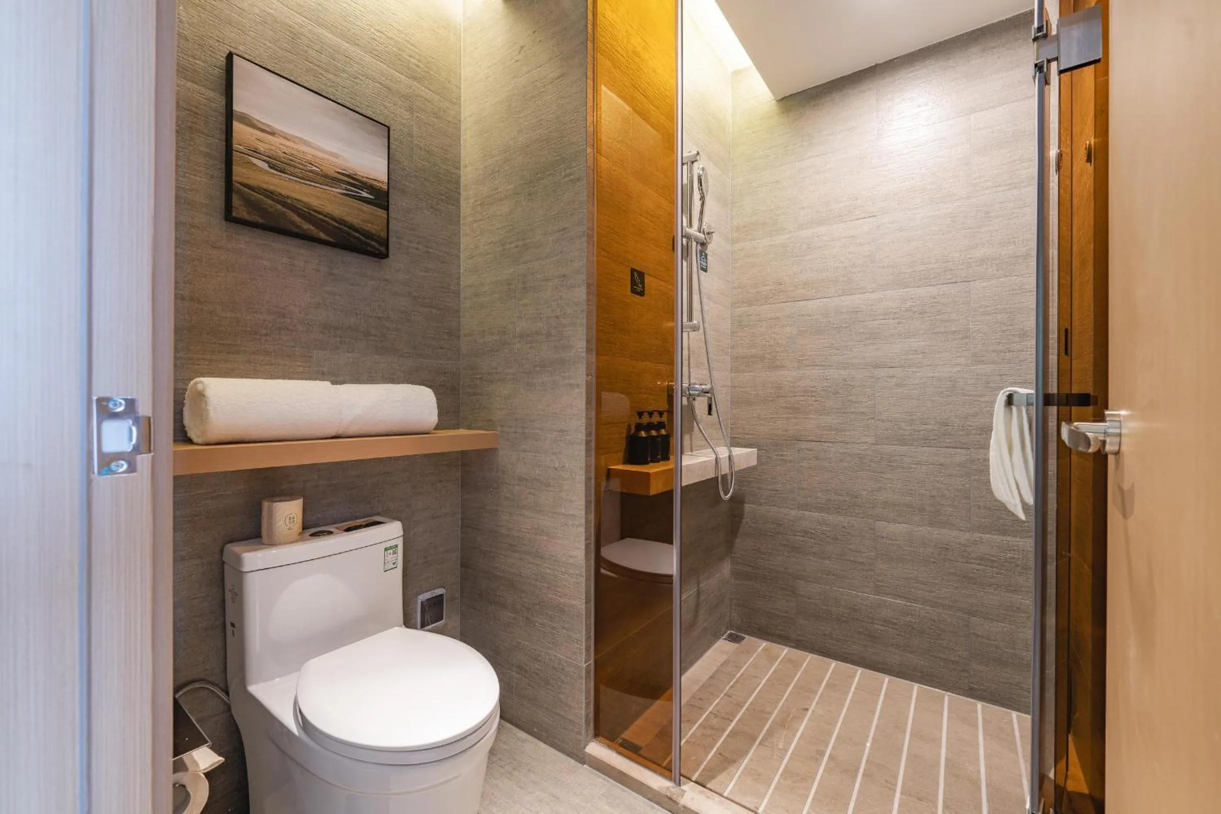 Atour Hotel Chongqing West Station