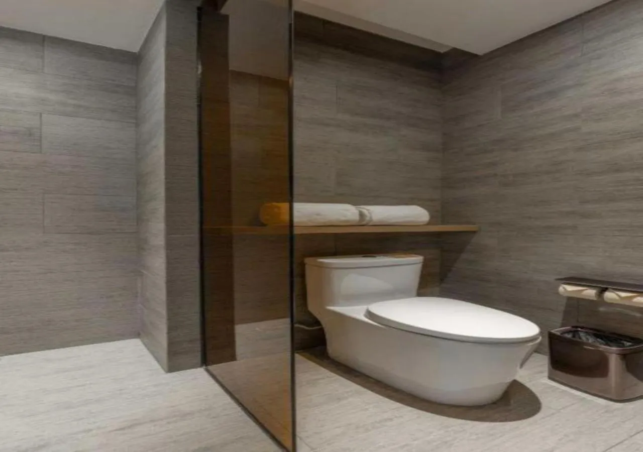Toilet in Atour Hotel Chengdu North Renmin Road
