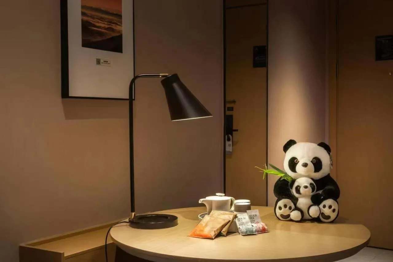 Living room in Atour Hotel Chengdu North Renmin Road