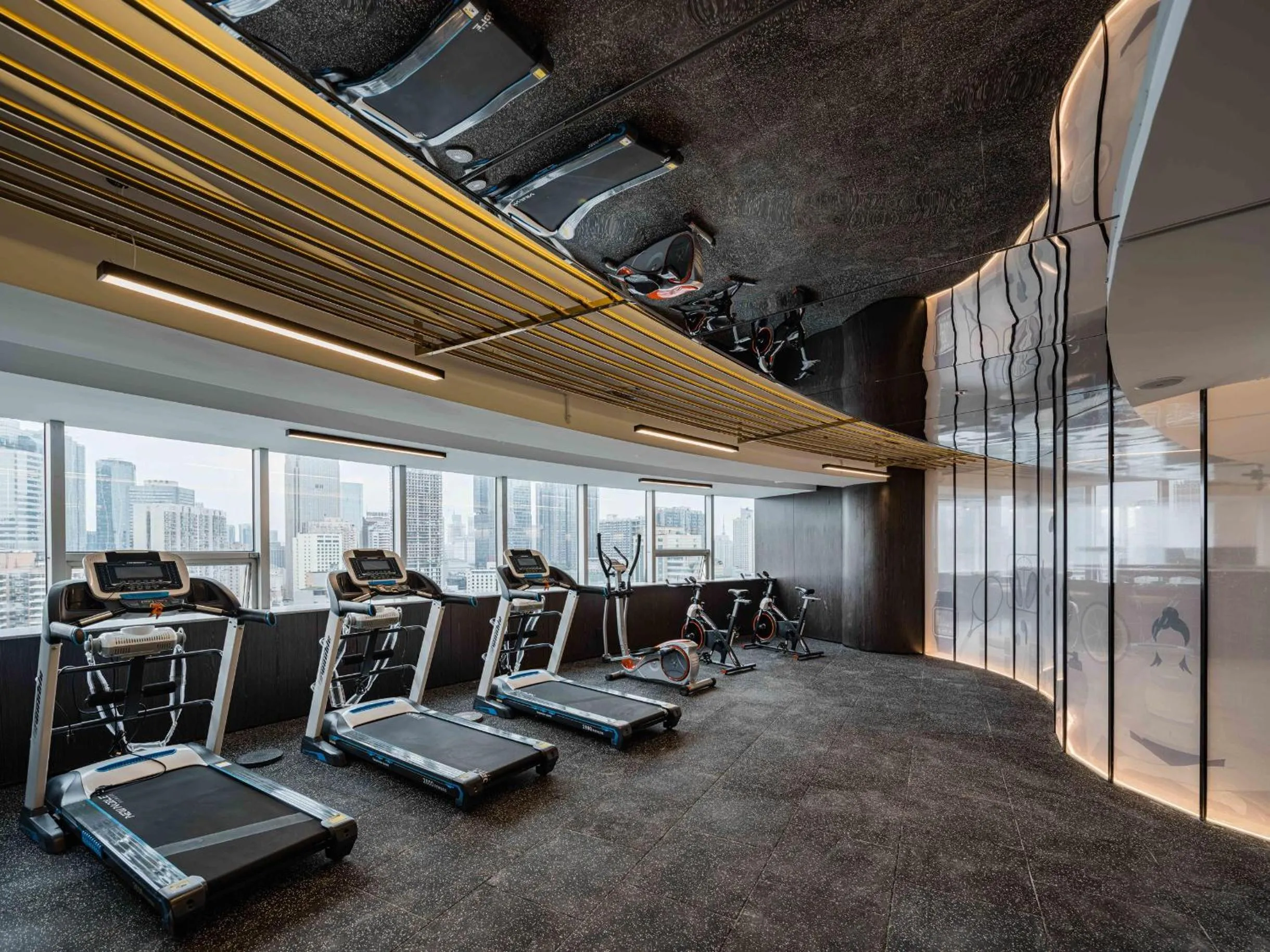 Fitness centre/facilities in Atour S Hotel Chengdu Wenshu Monastery Chunxi Road