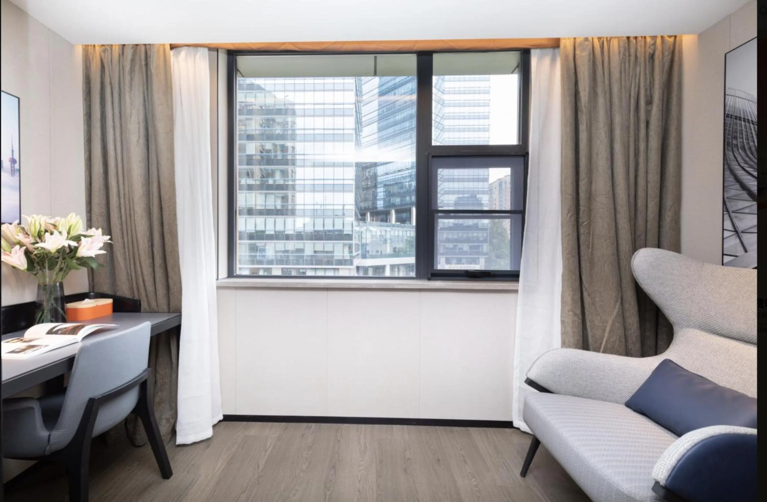 Chengdu Consulate Road, Sichuan University Wangjiang Campus Atour Hotel