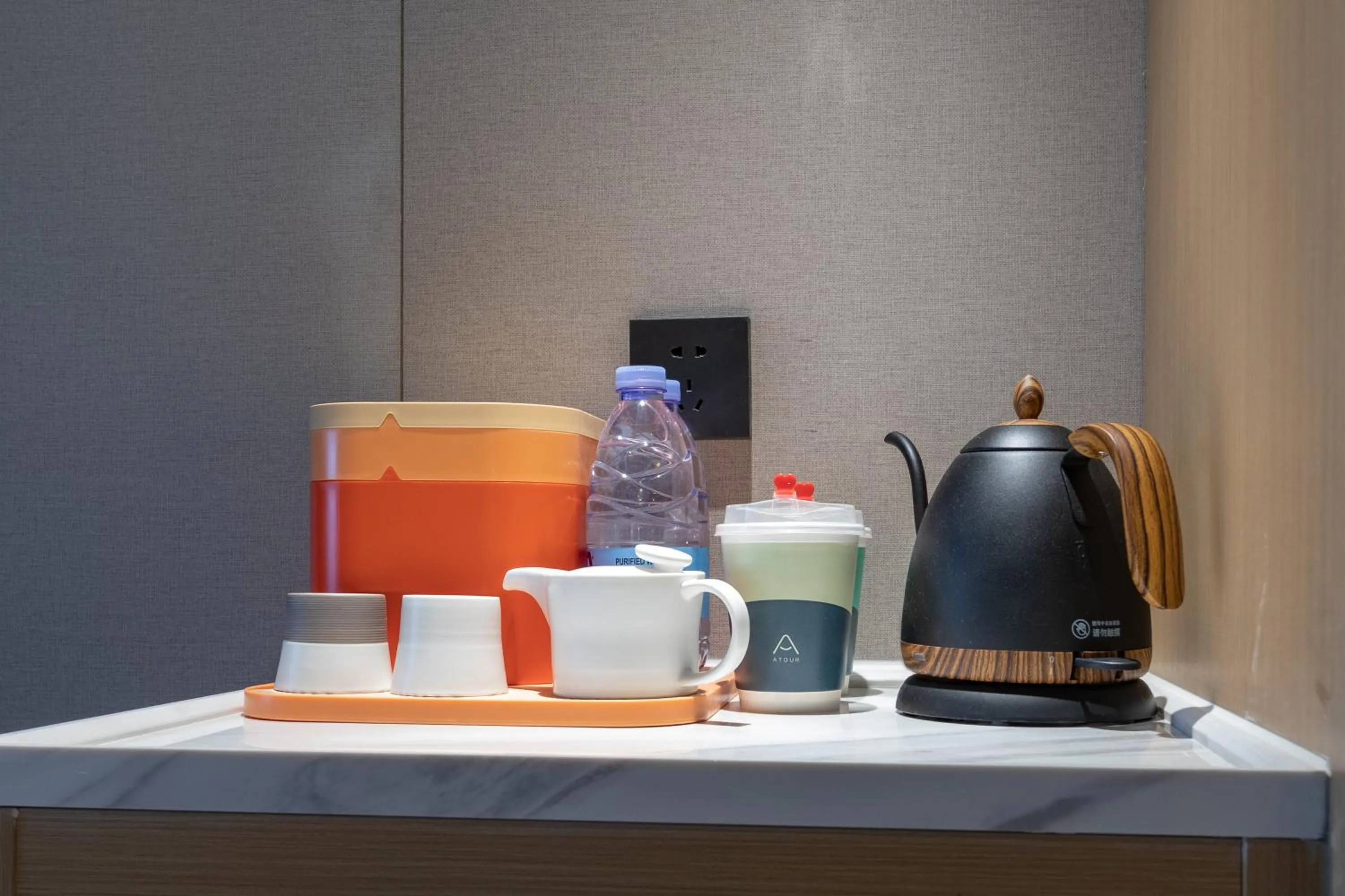 Chengdu Consulate Road, Sichuan University Wangjiang Campus Atour Hotel