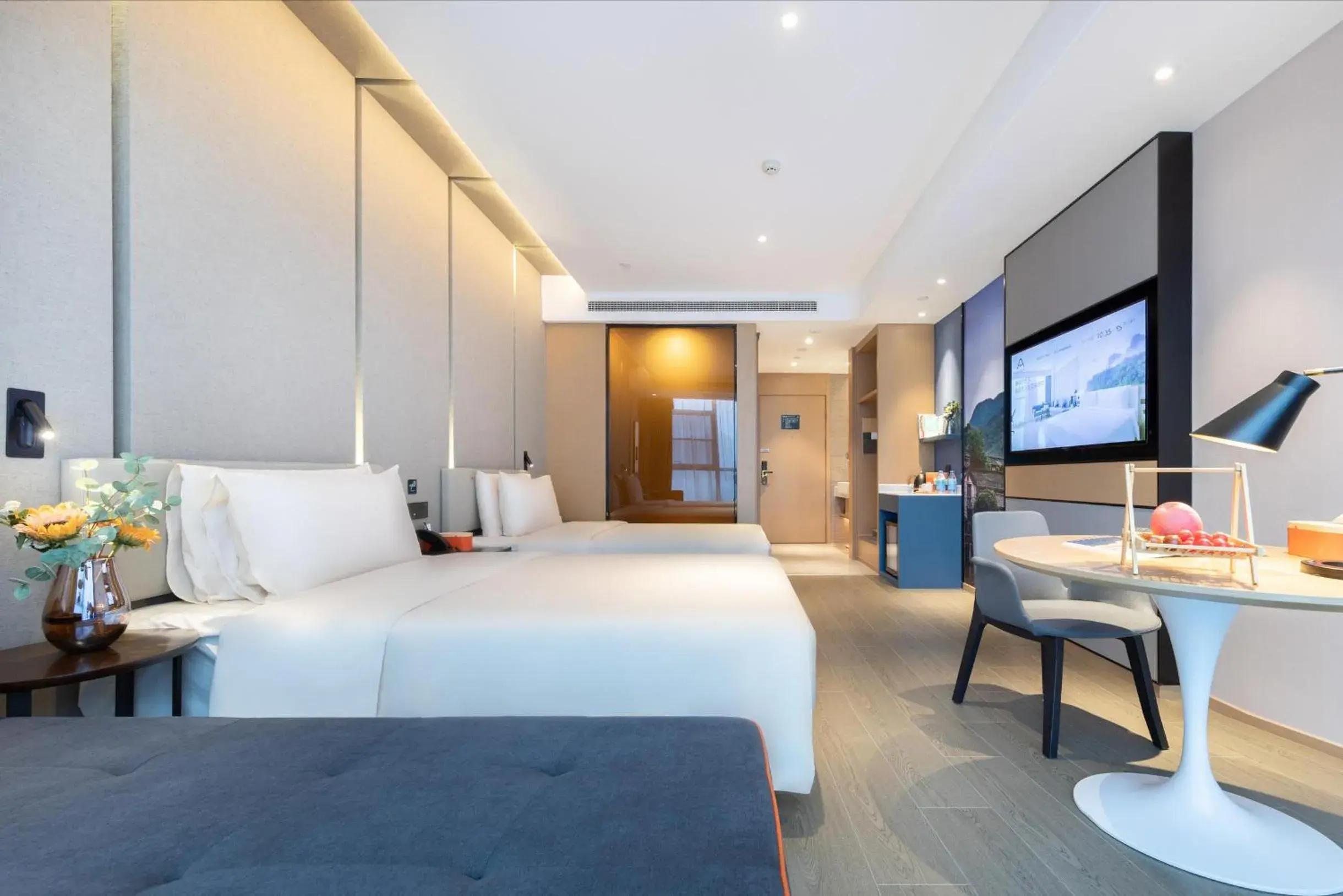 Photo of the whole room, Bed in Atour Hotel Meishan Government Affairs Center Photo of the whole room, Bed in Atour Hotel Meishan Government Affairs Center