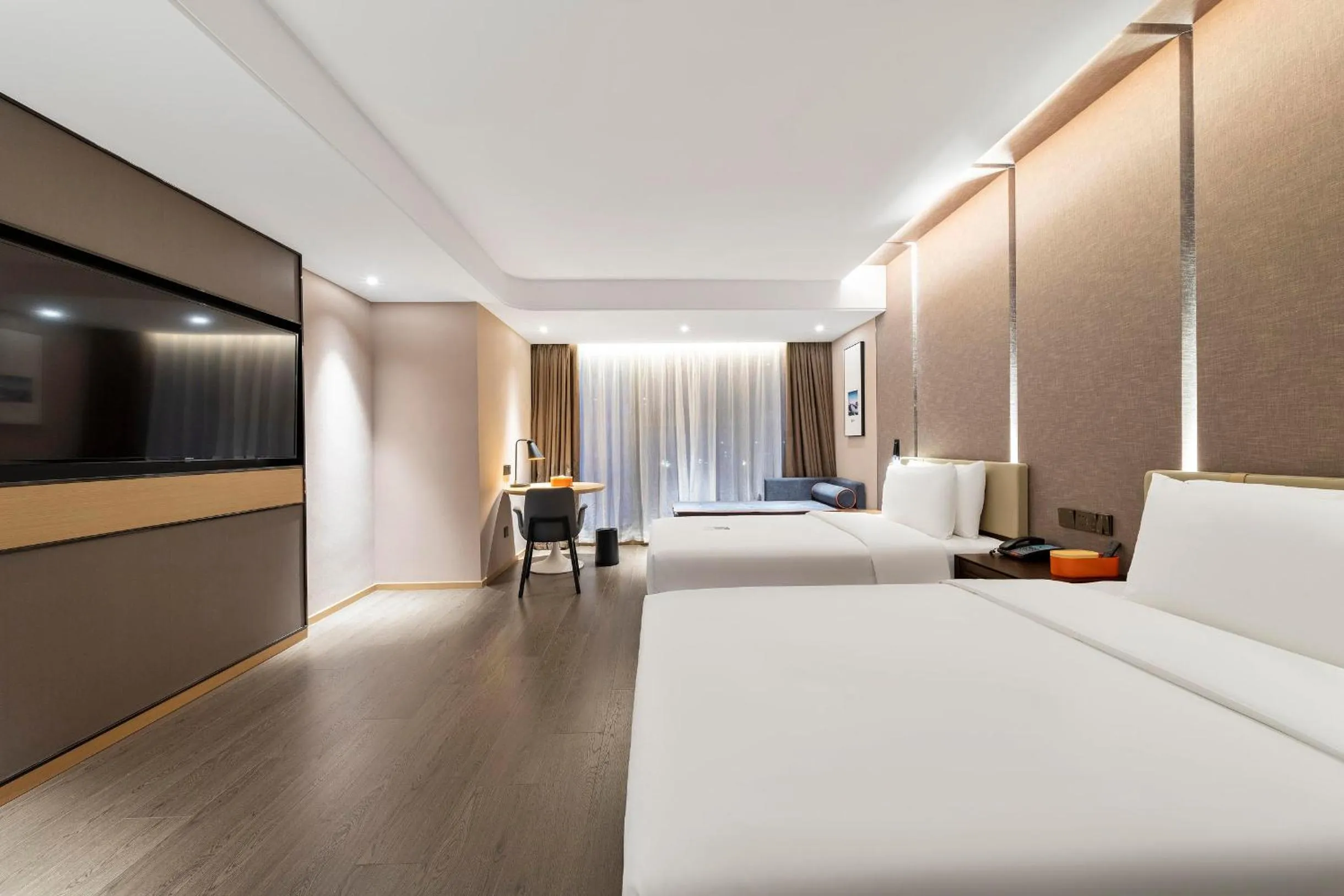 Photo of the whole room, Bed in Atour Hotel Ya an Era Street