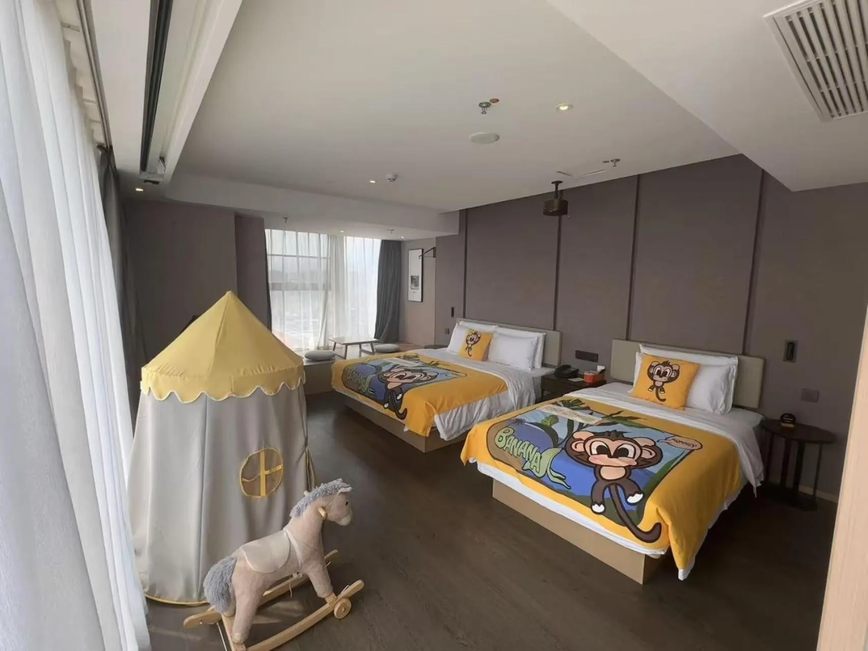 Bed in Atour Hotel Ya an Era Street