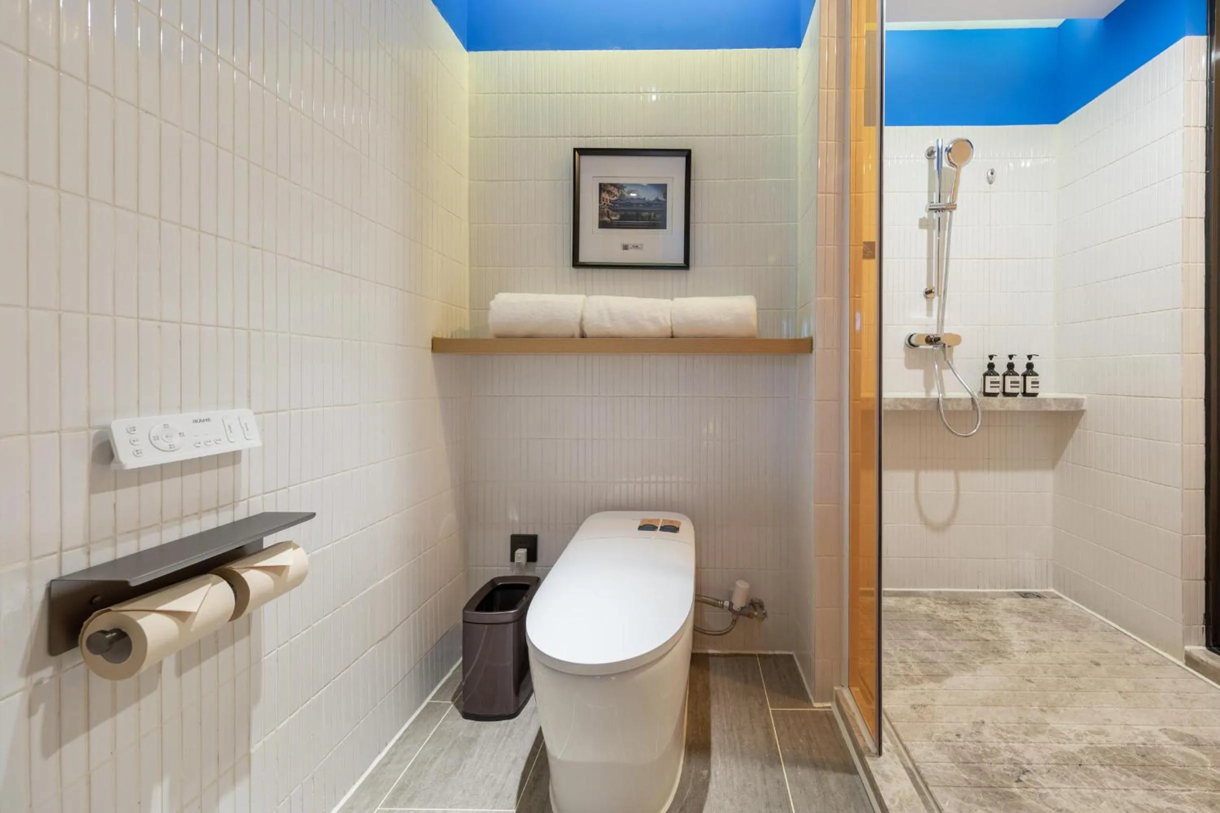 Atour Hotel Guiyang Guanshan Lake City Government