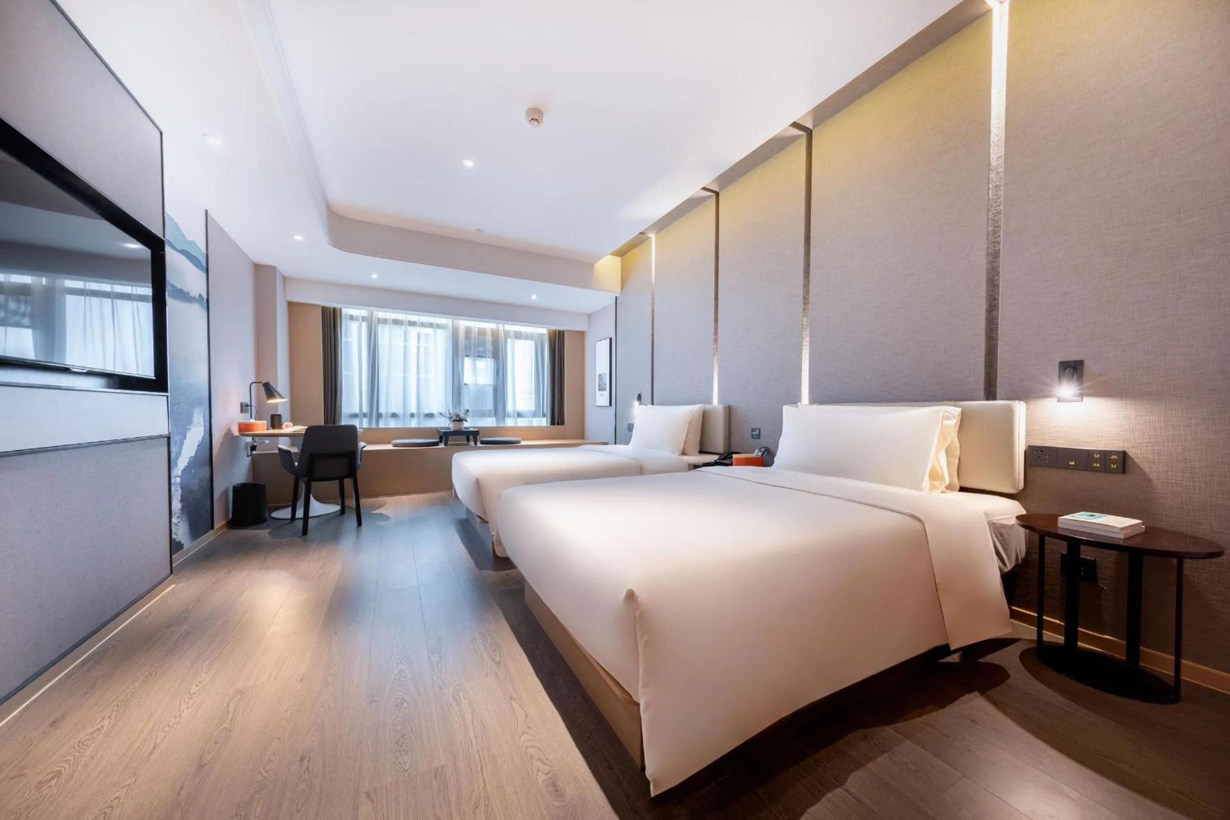 Bed in Atour Hotel Guiyang Guanshan Lake City Government