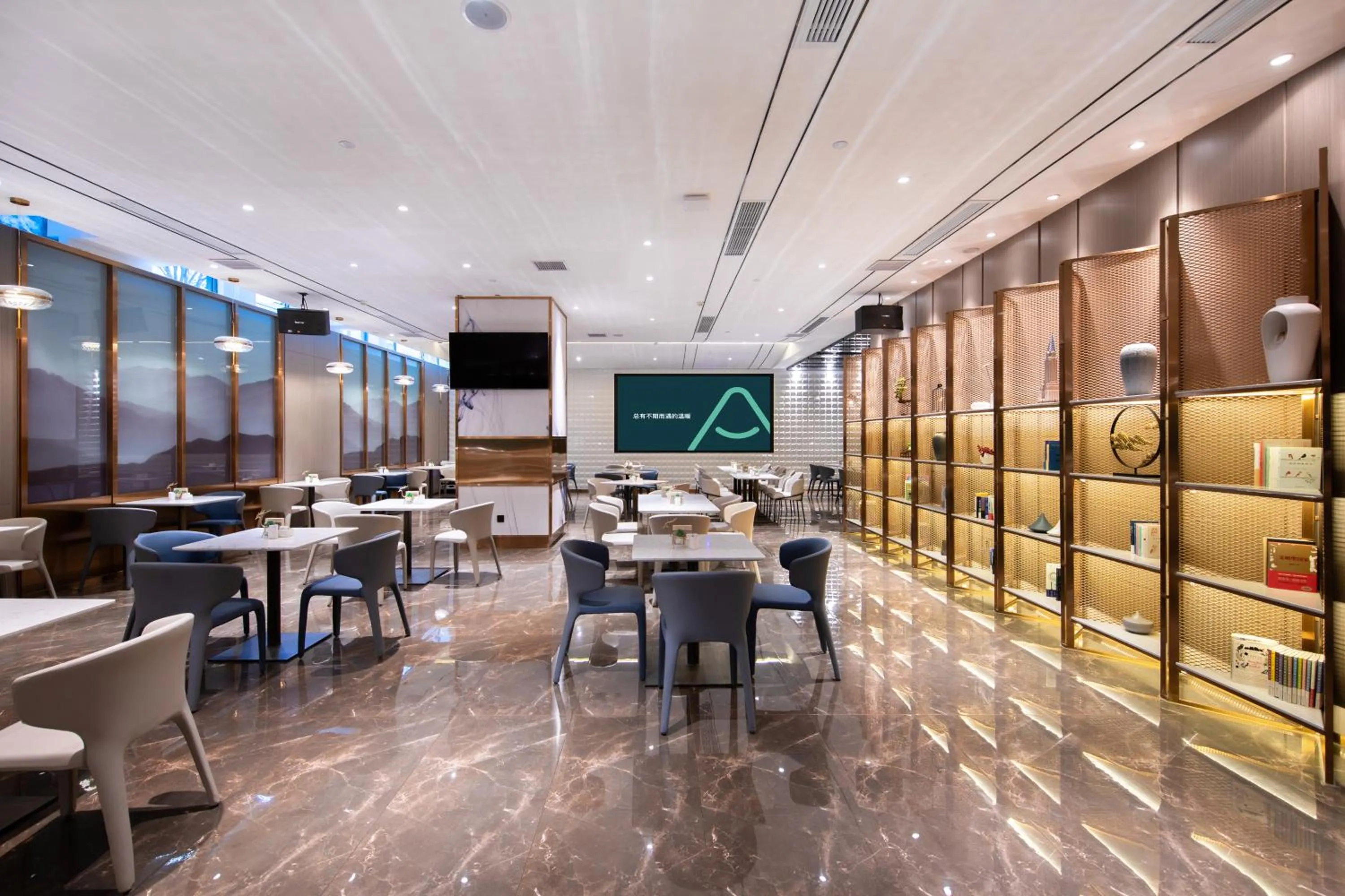 Atour Hotel Kunming International Trade Center