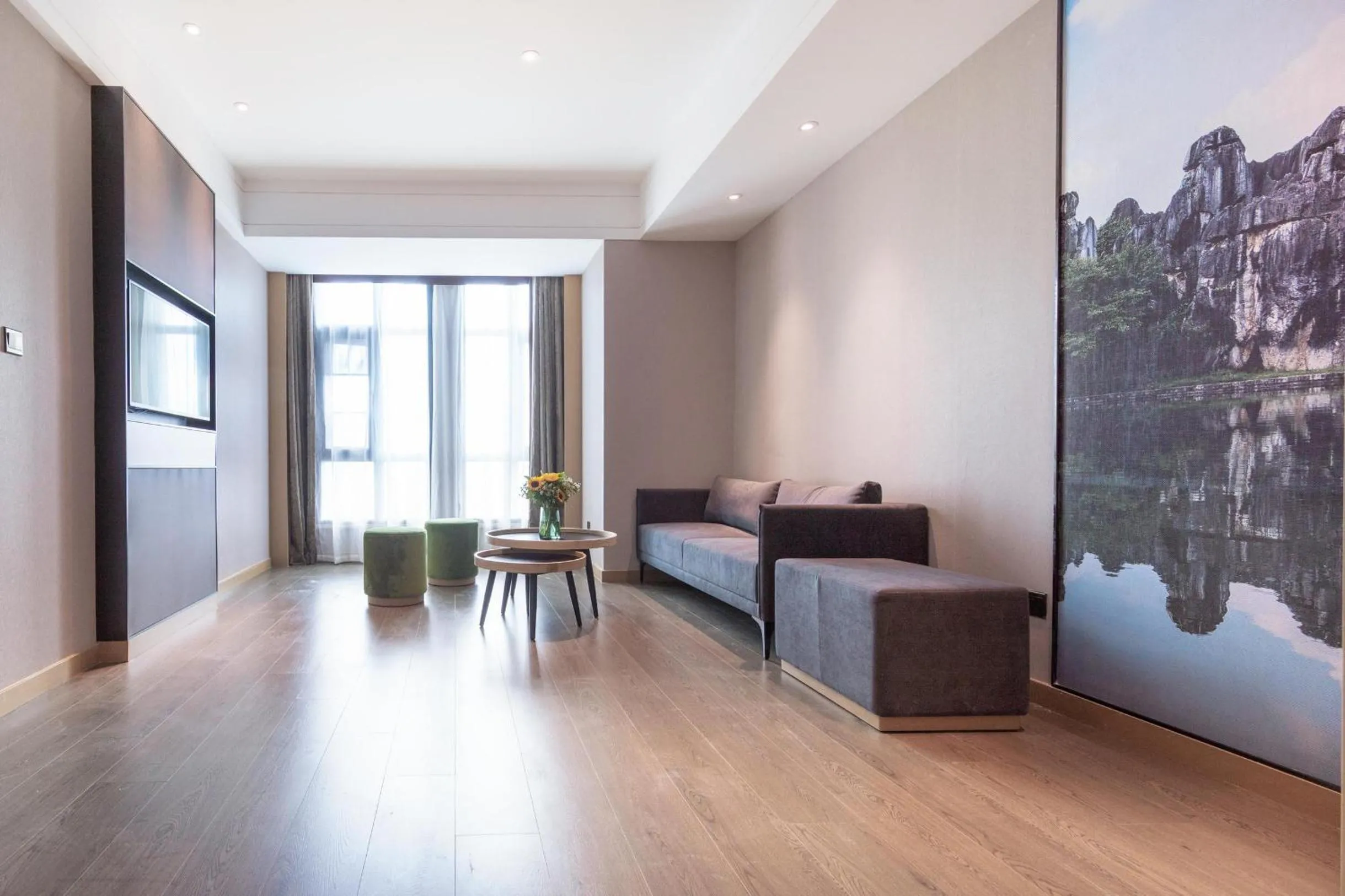 Atour Hotel Kunming City Government Xishan Dianchi Lake