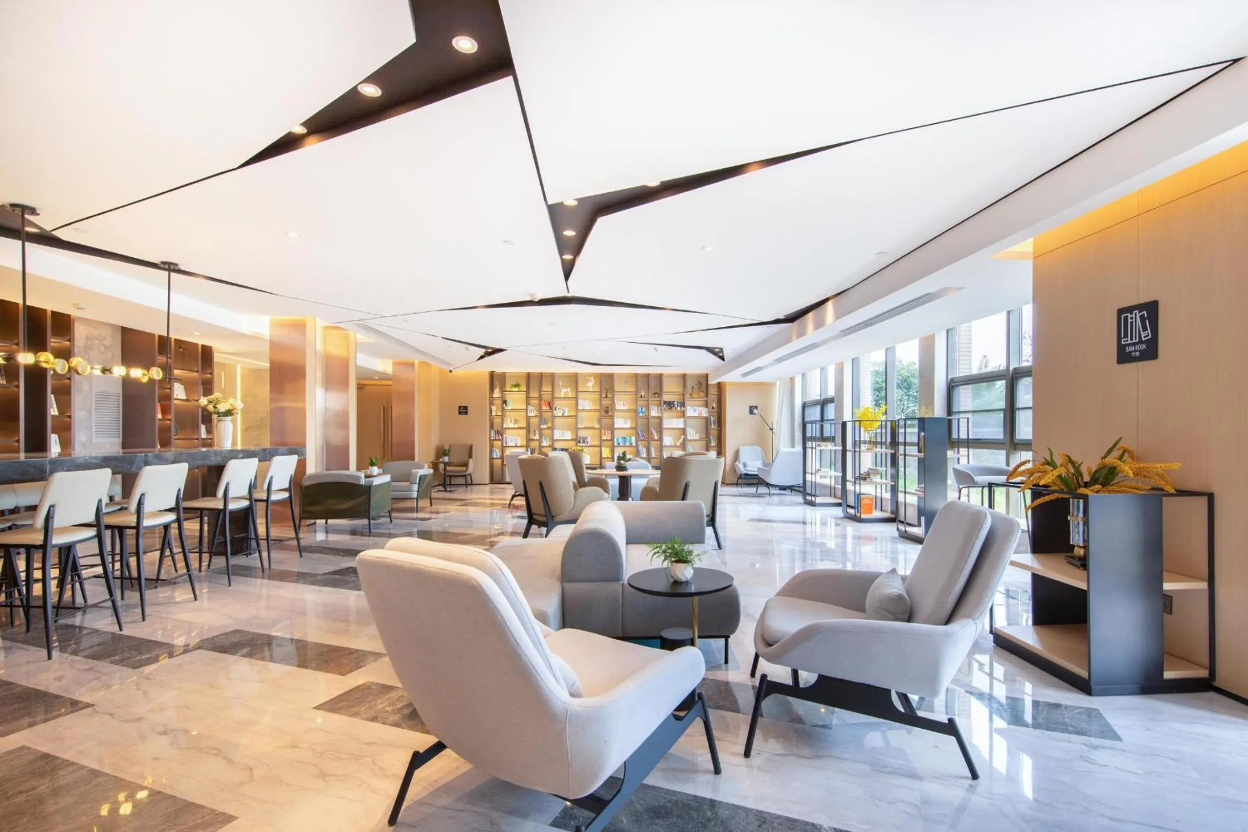 Atour Hotel Kunming City Government Xishan Dianchi Lake