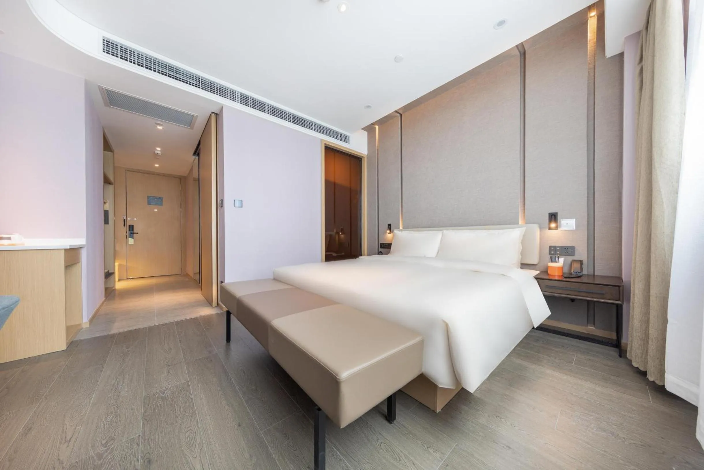 Atour Hotel Lhasa City Government