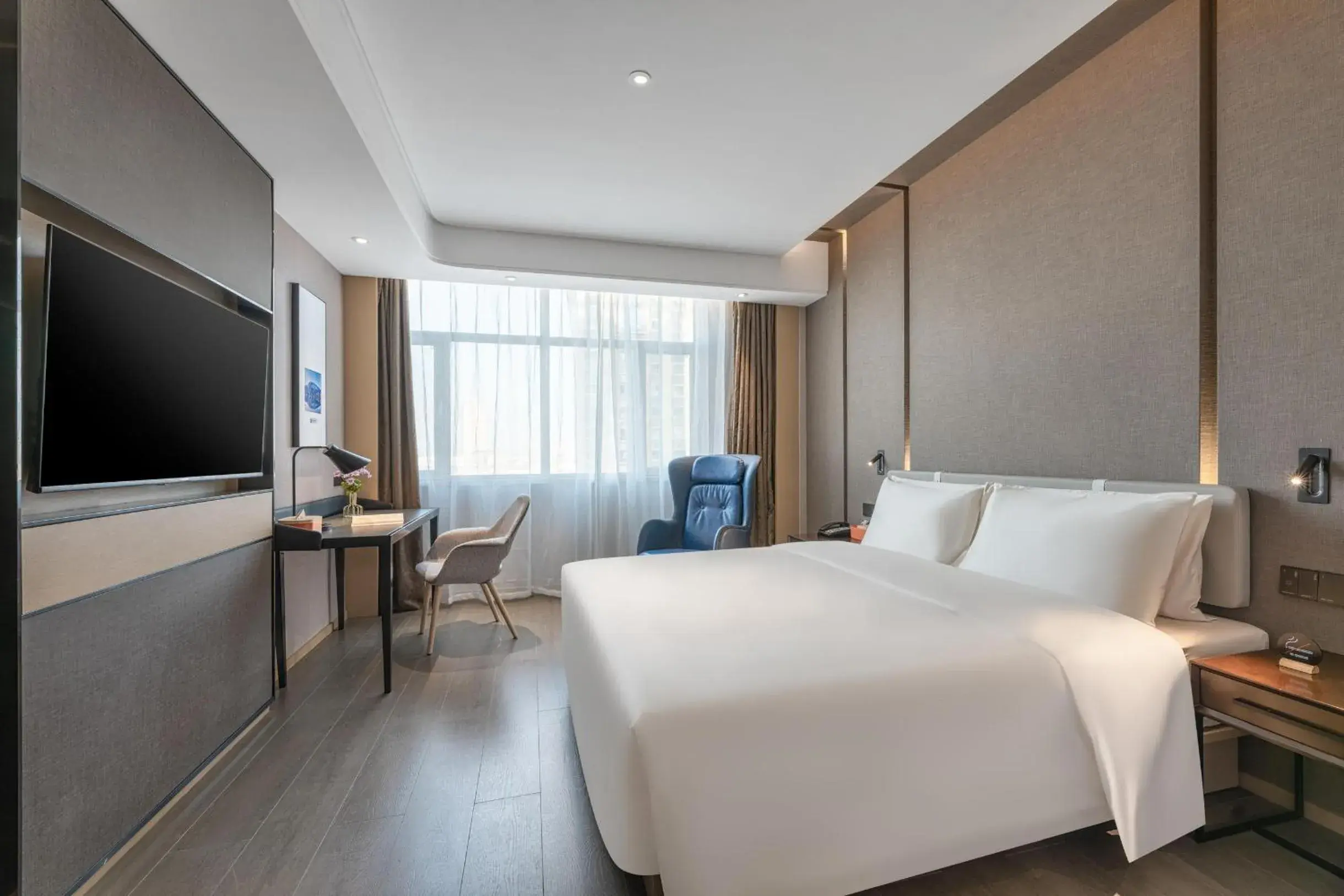 Bed in Atour Hotel Kashgar Ancient City Pedestrain Street Bed in Atour Hotel Kashgar Ancient City Pedestrain Street