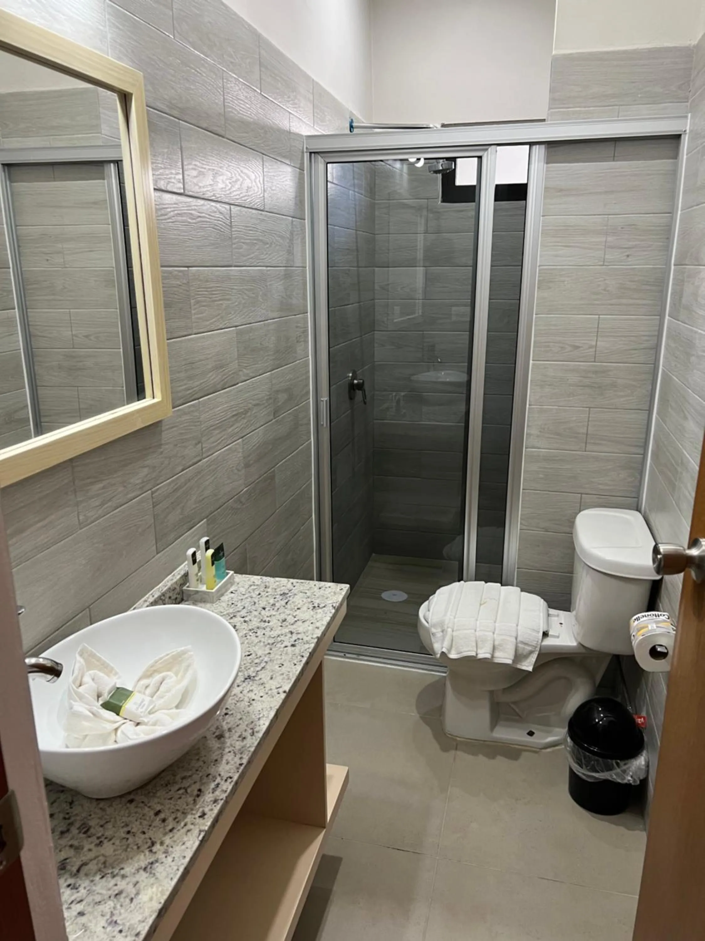 Bathroom in Hotel Inkanto