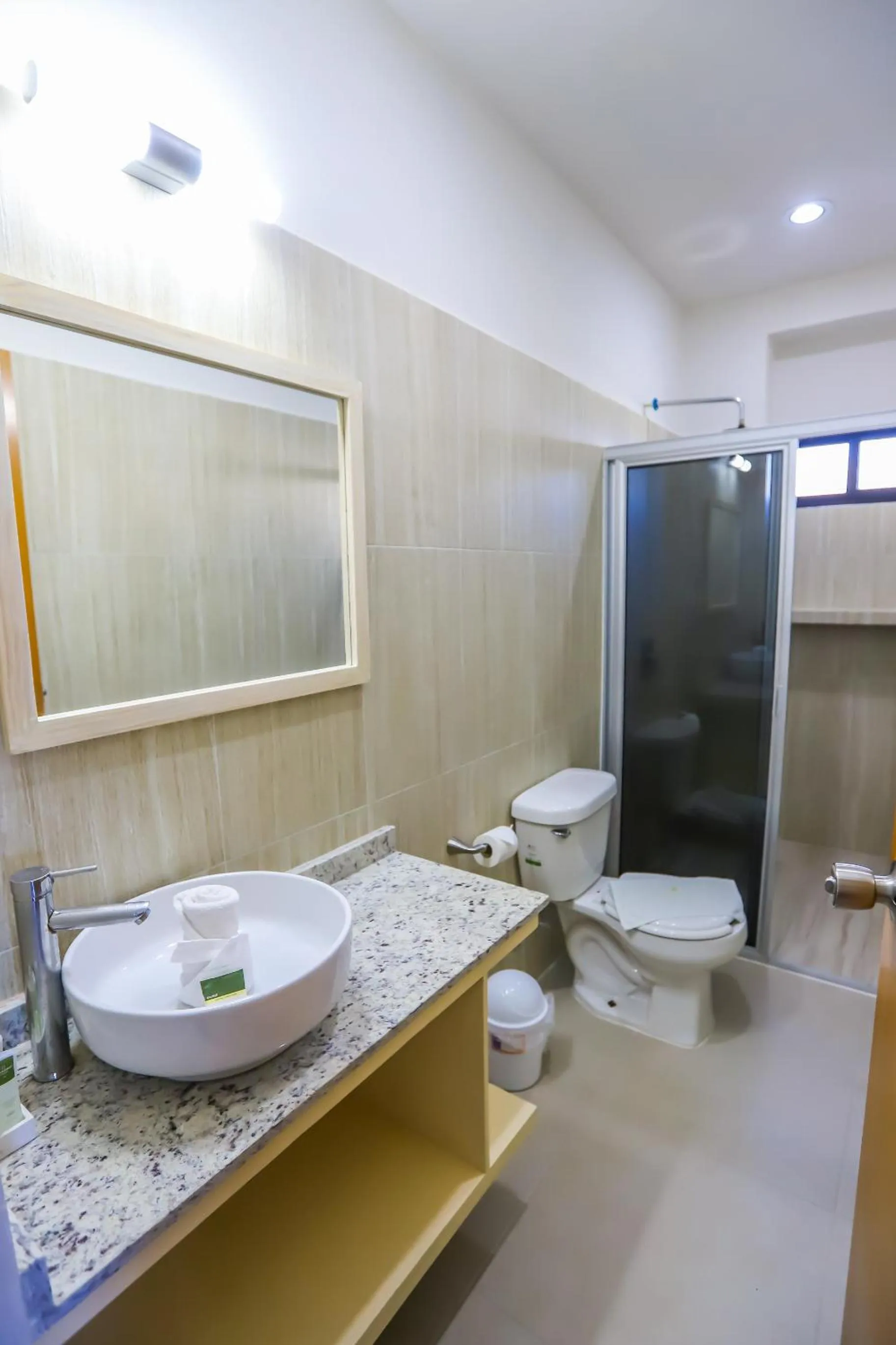 Bathroom in Hotel Inkanto