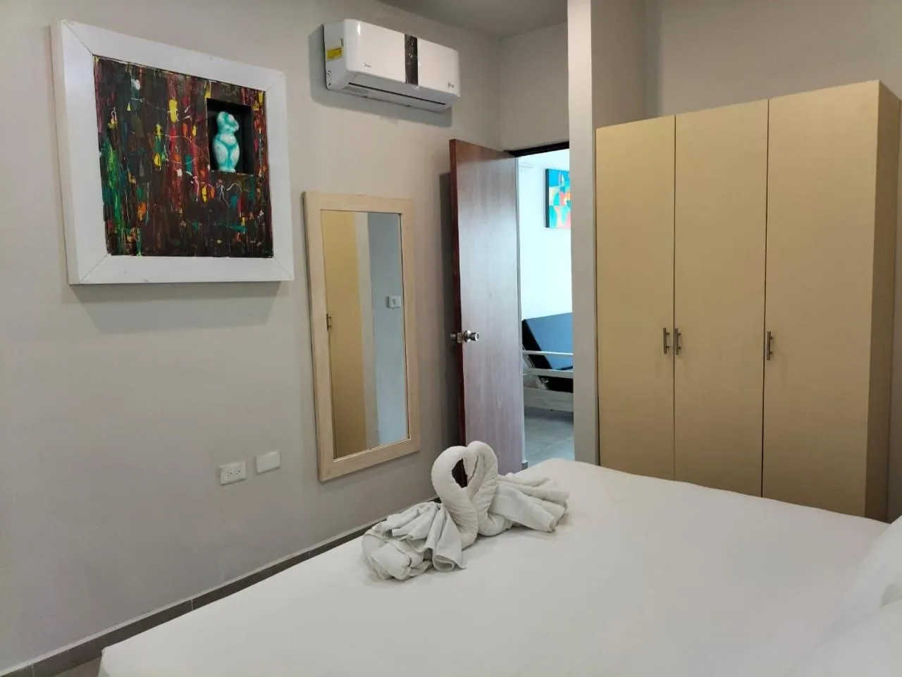 Bed in Hotel Inkanto