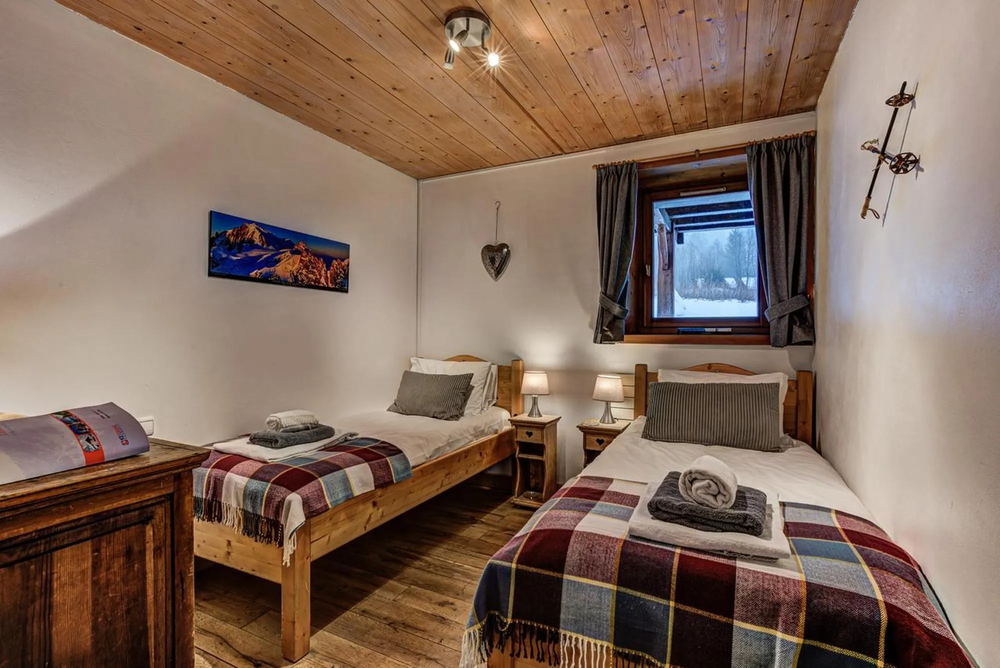 Bedroom, Bed in Chalet Tissières