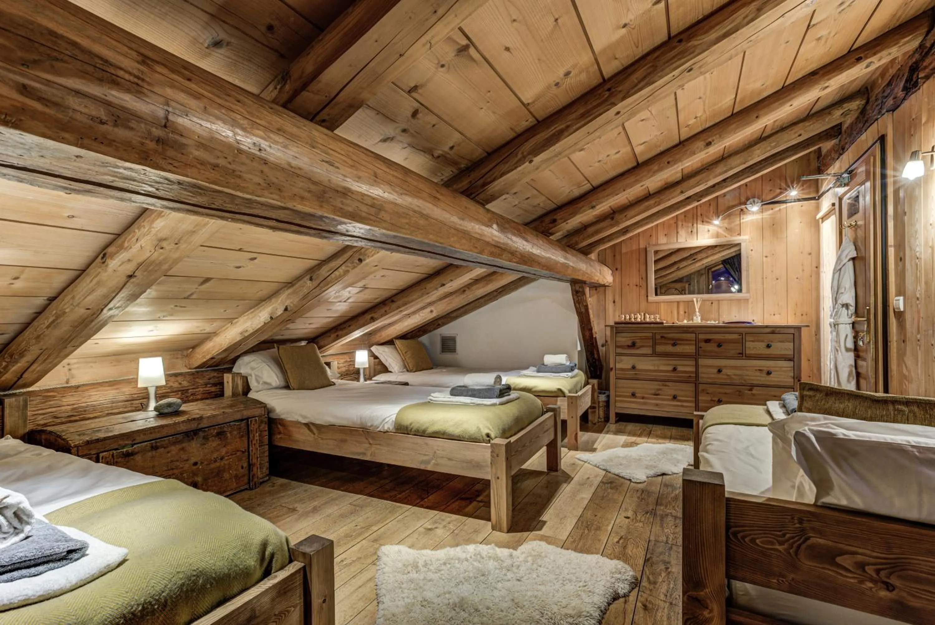 Bedroom, Bed in Chalet Tissières