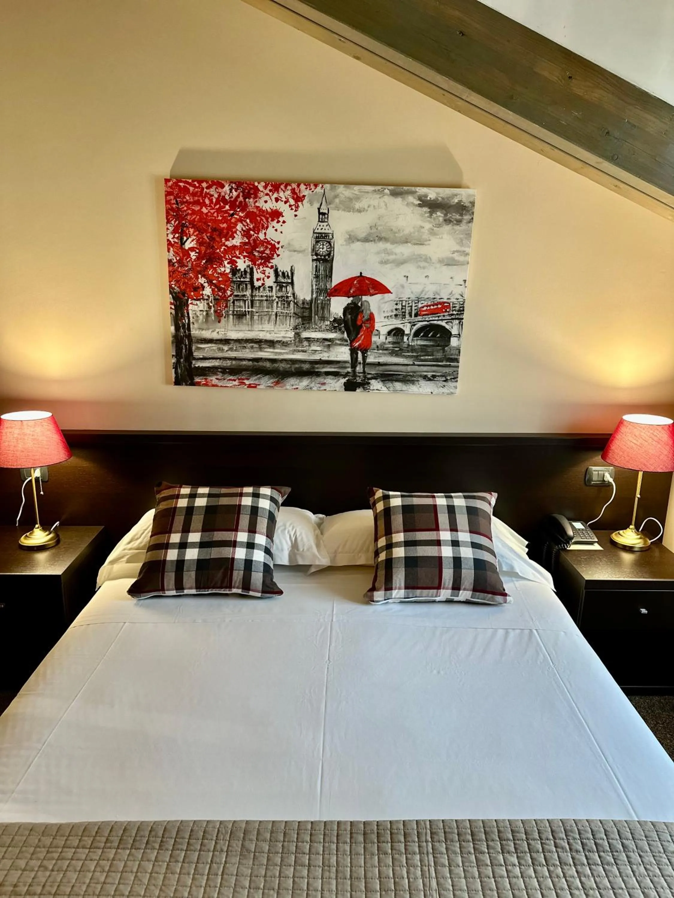 Bed in Hotel Malpensa INN Aereoporto