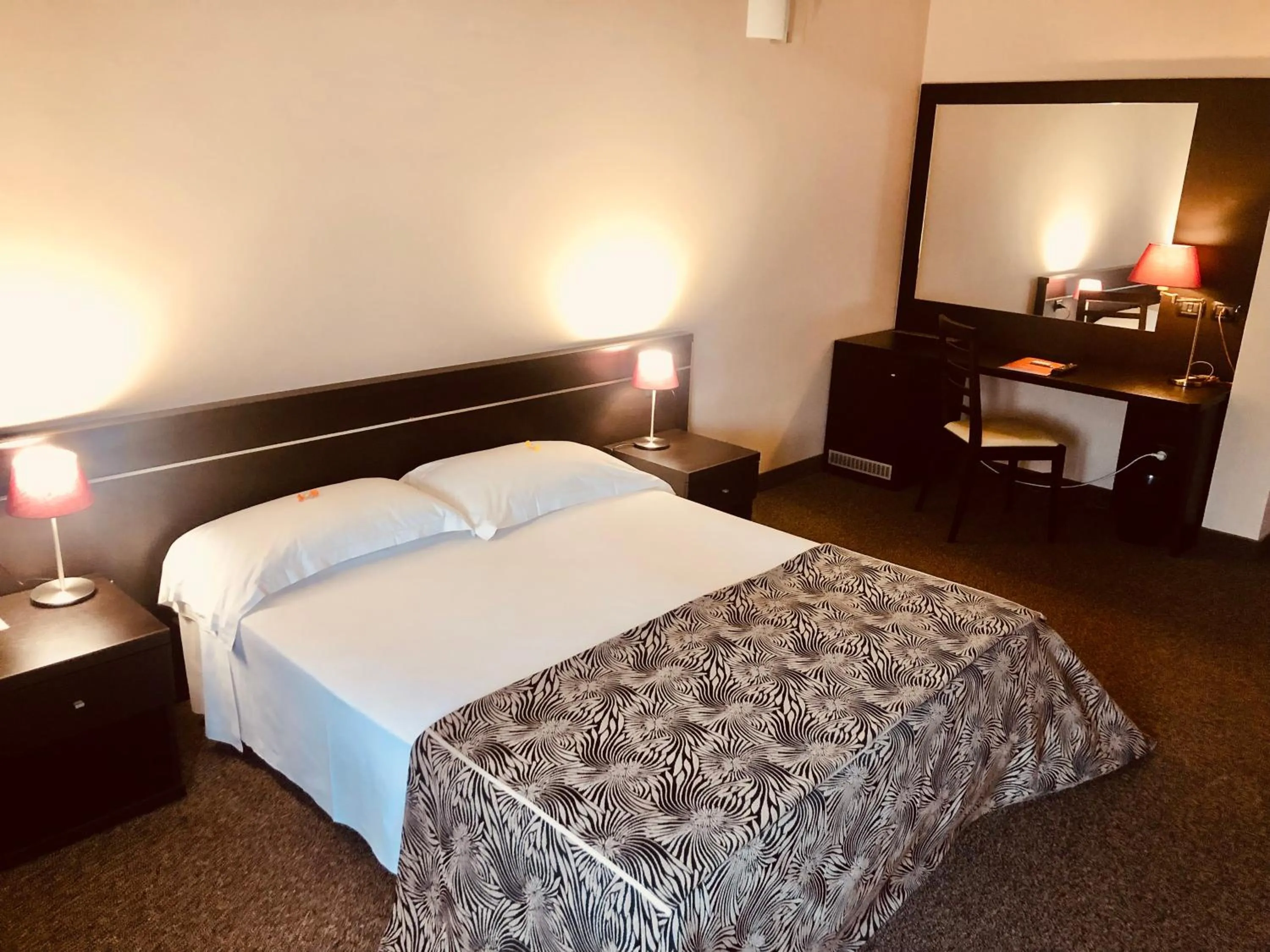 Bed in Hotel Malpensa INN Aereoporto