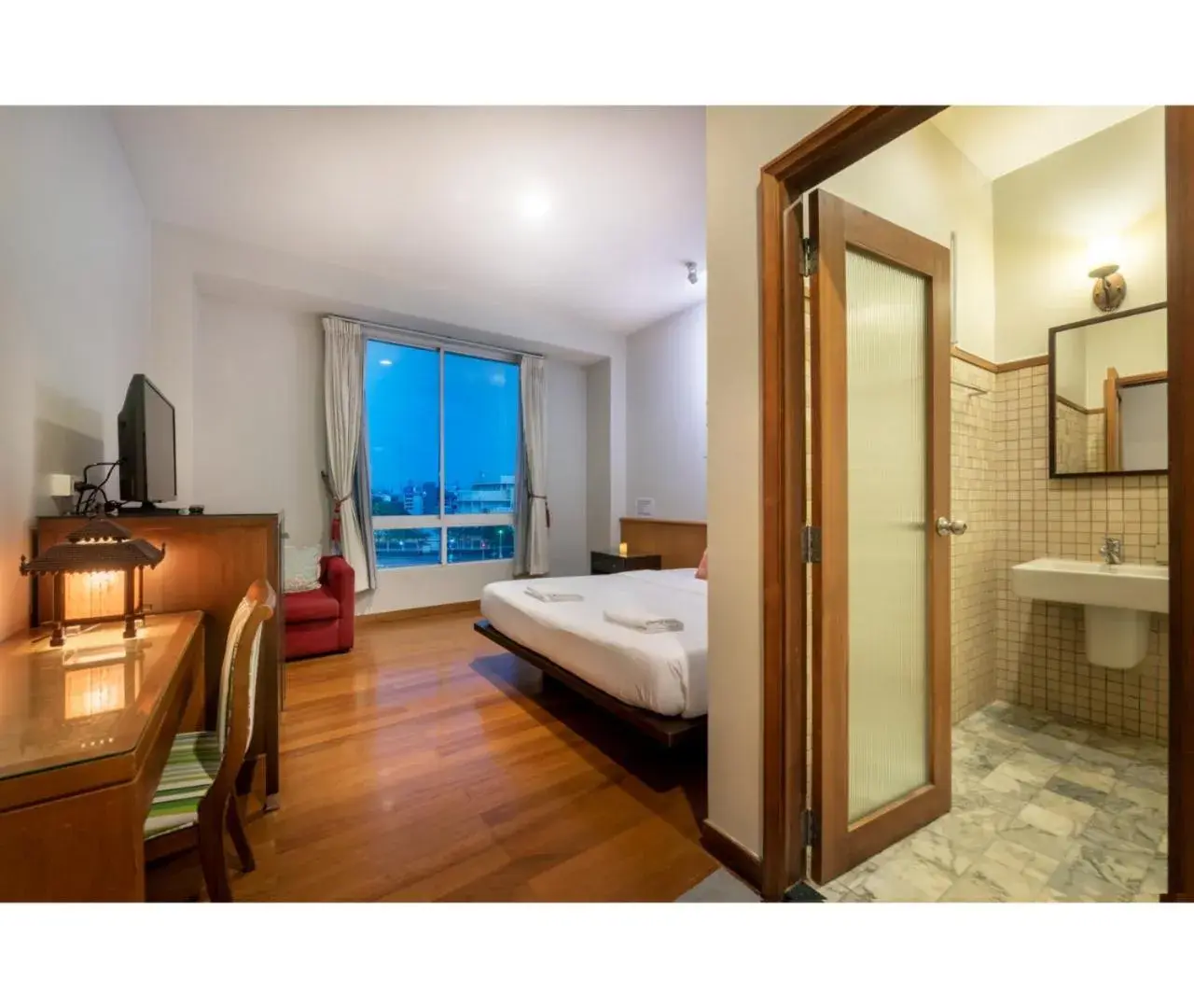 Facade/entrance, Bed in Dinso Home Boutique Facade/entrance, Bed in Dinso Home Boutique