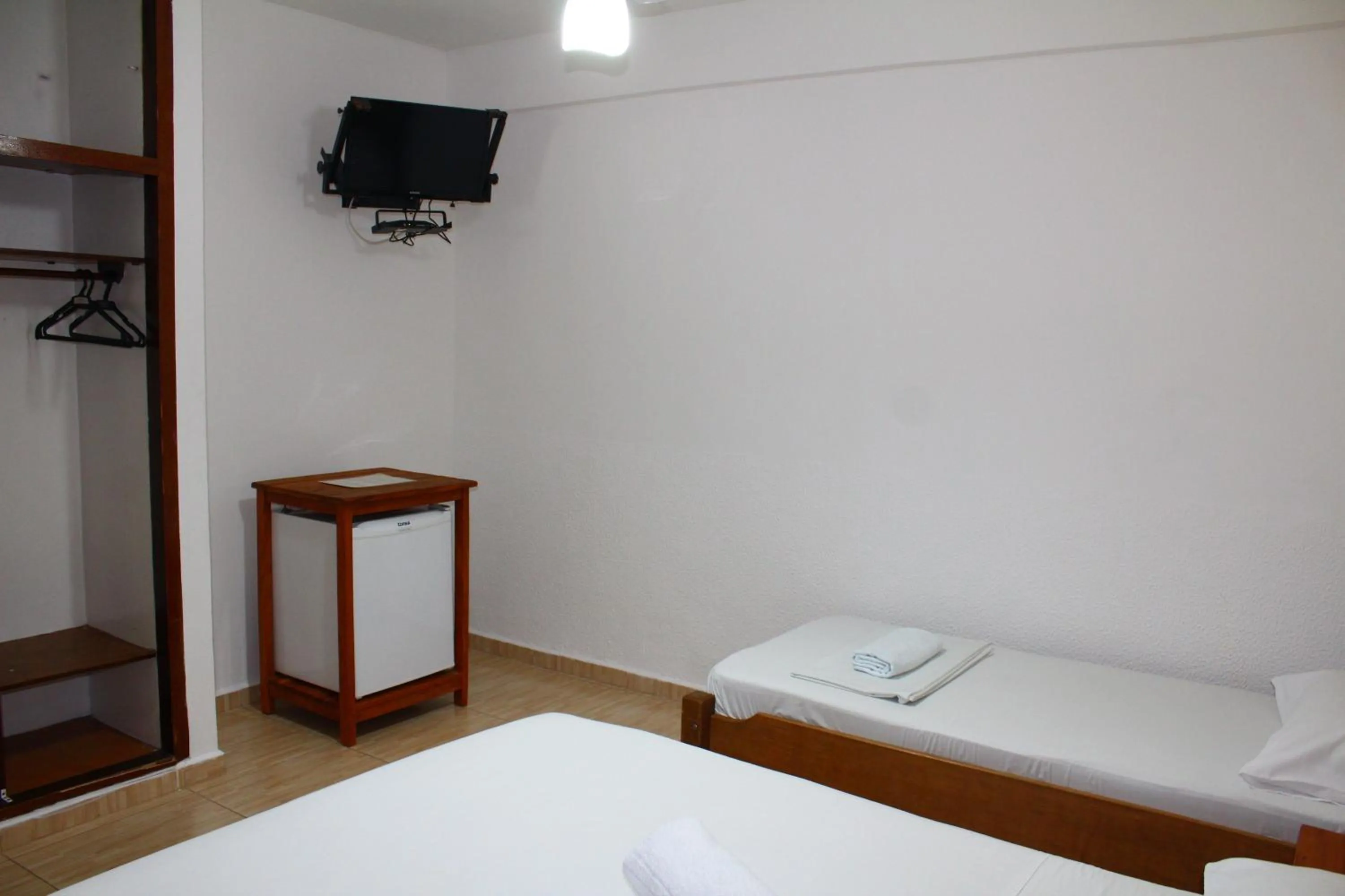 Bedroom, Bed in Pousada Vale da Montanha